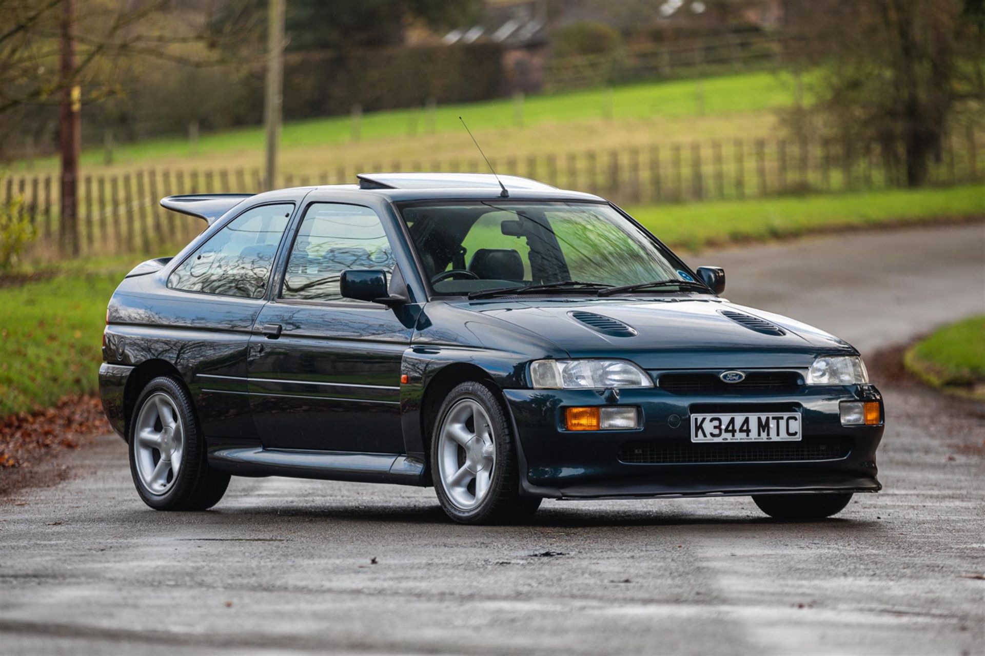 1993 Ford Escort RS Cosworth Lux