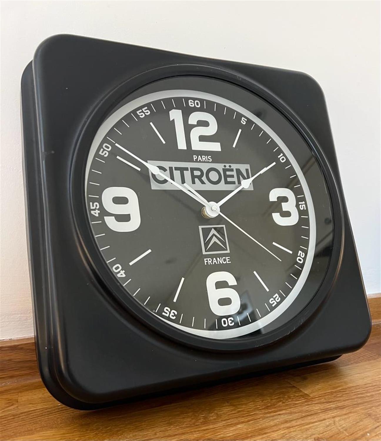 A Rare Original Citroën Dealership Wall Clock c.1980s - Image 3 of 5