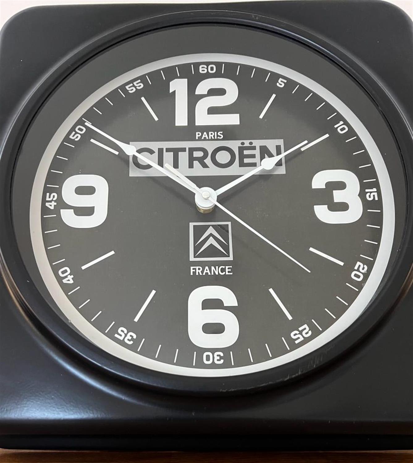 A Rare Original Citroën Dealership Wall Clock c.1980s - Image 5 of 5