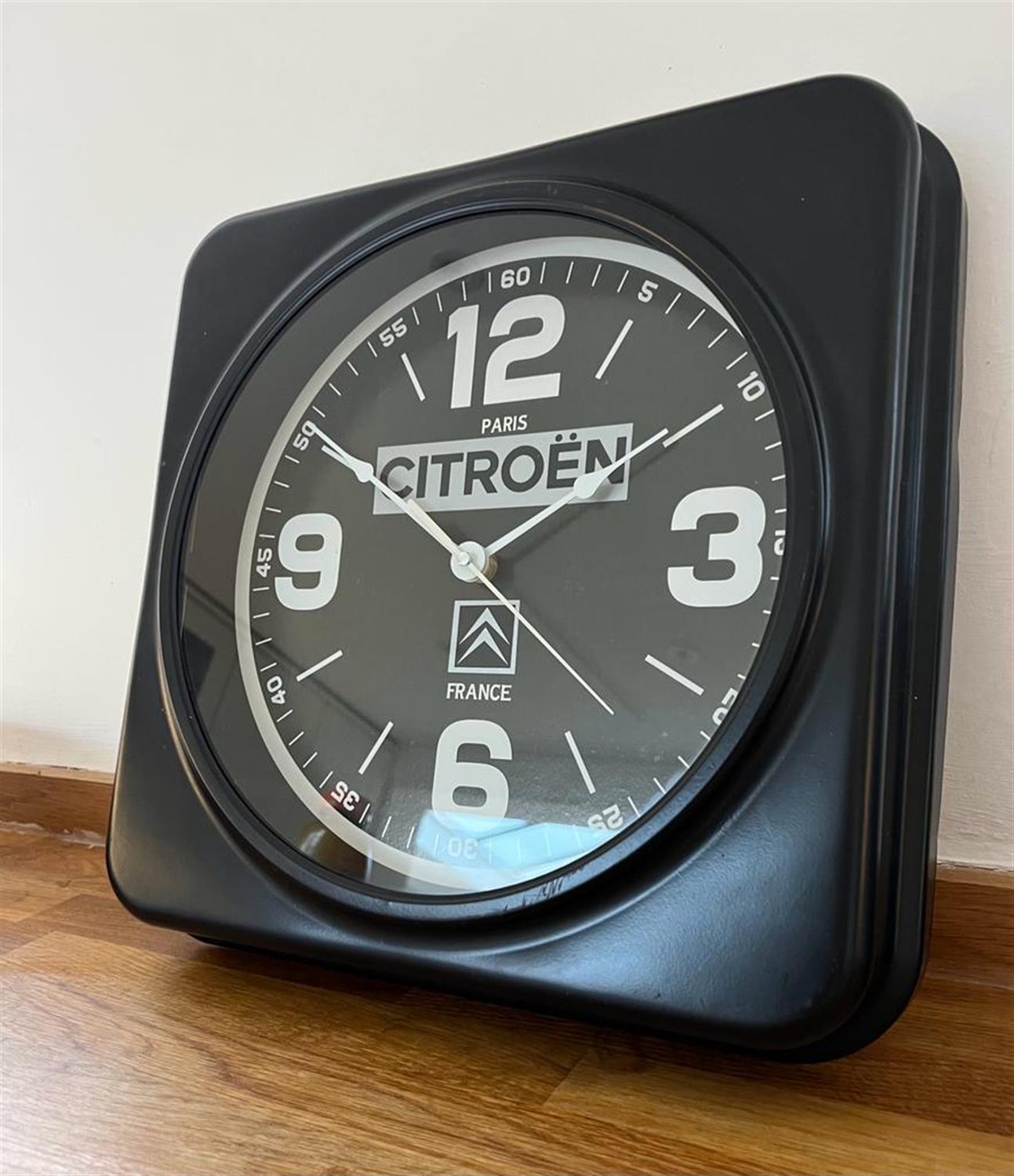 A Rare Original Citroën Dealership Wall Clock c.1980s - Image 4 of 5