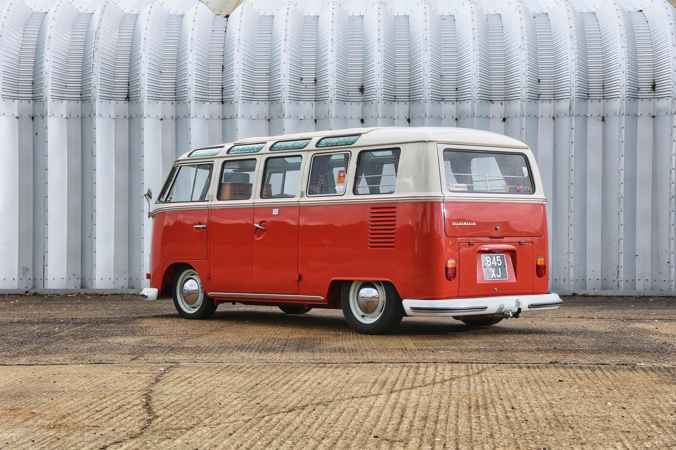 **Regretfully Withdrawn** 1964 Volkswagen Type 2 (T1) Microbus Deluxe 21-window 'Samba' - RHD - Image 4 of 10