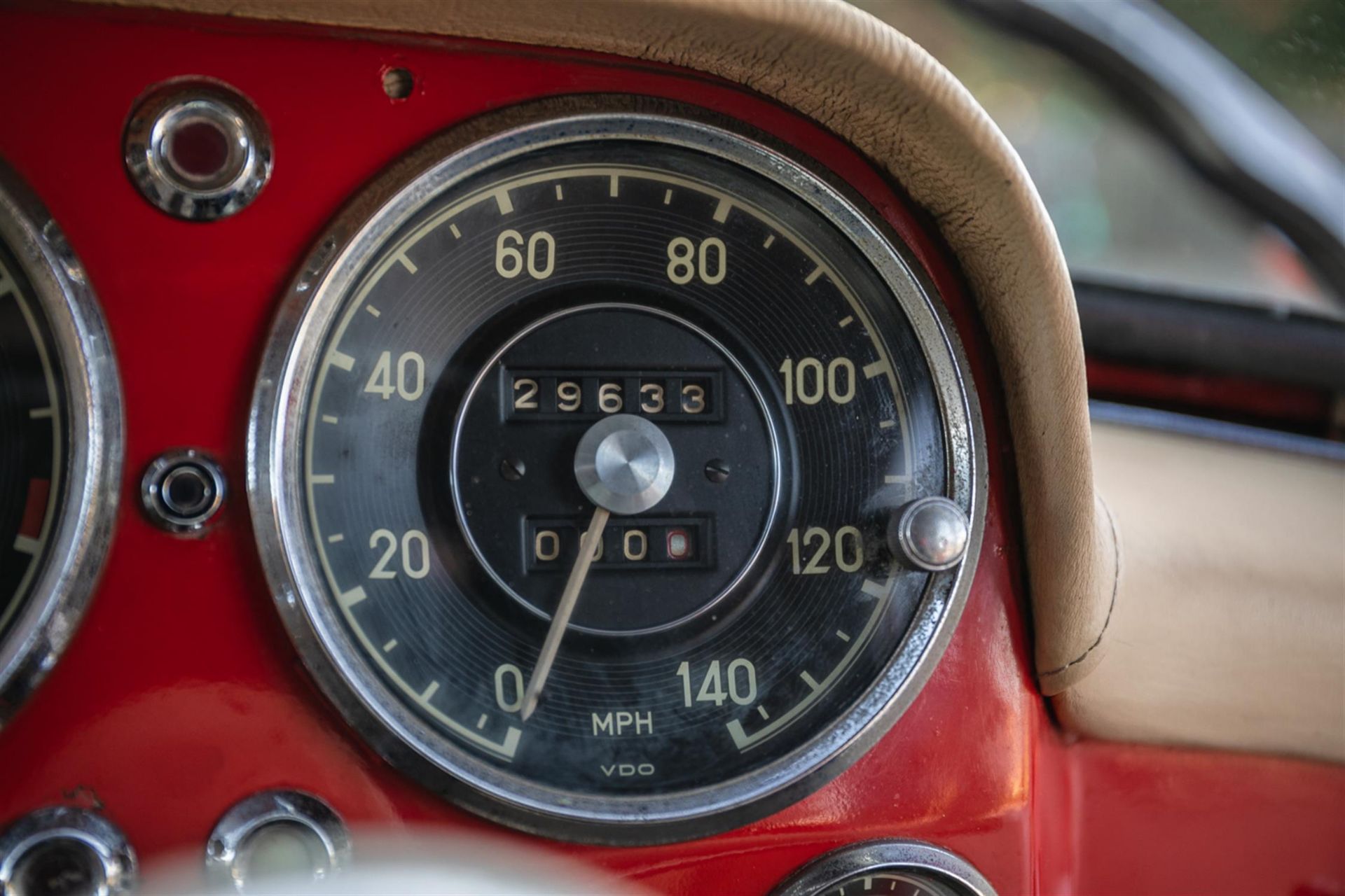 1959 Mercedes-Benz 190 SL with Hardtop - Right-hand Drive - Image 10 of 10