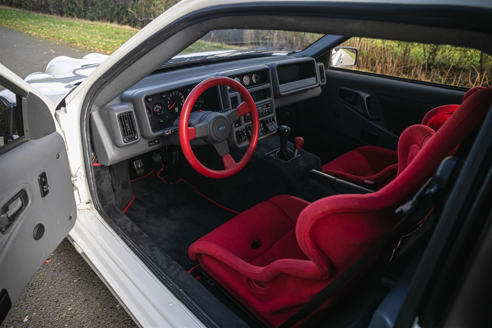 1986 Ford RS200 S - Image 2 of 10