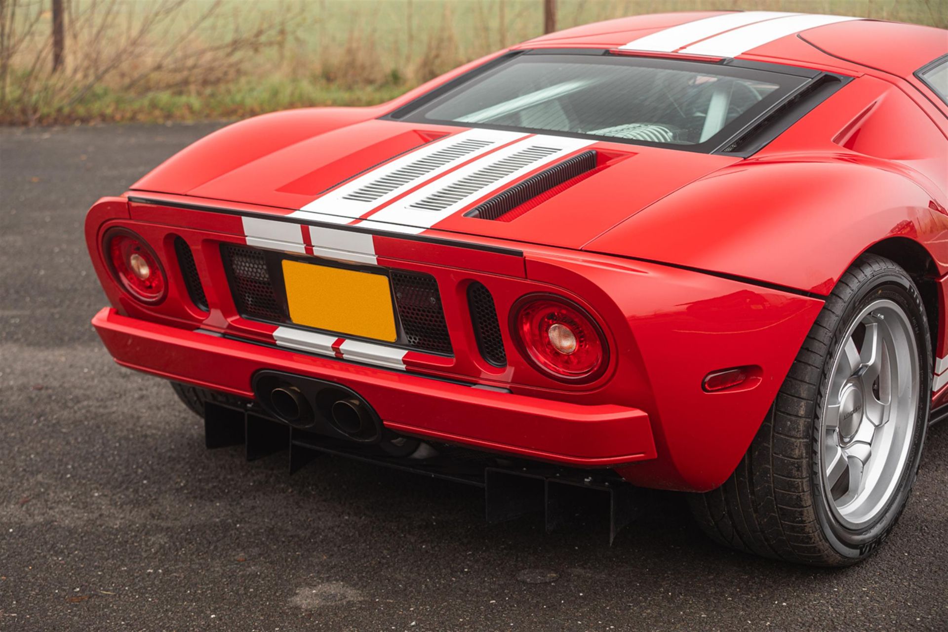 2005 Ford GT - Image 8 of 10