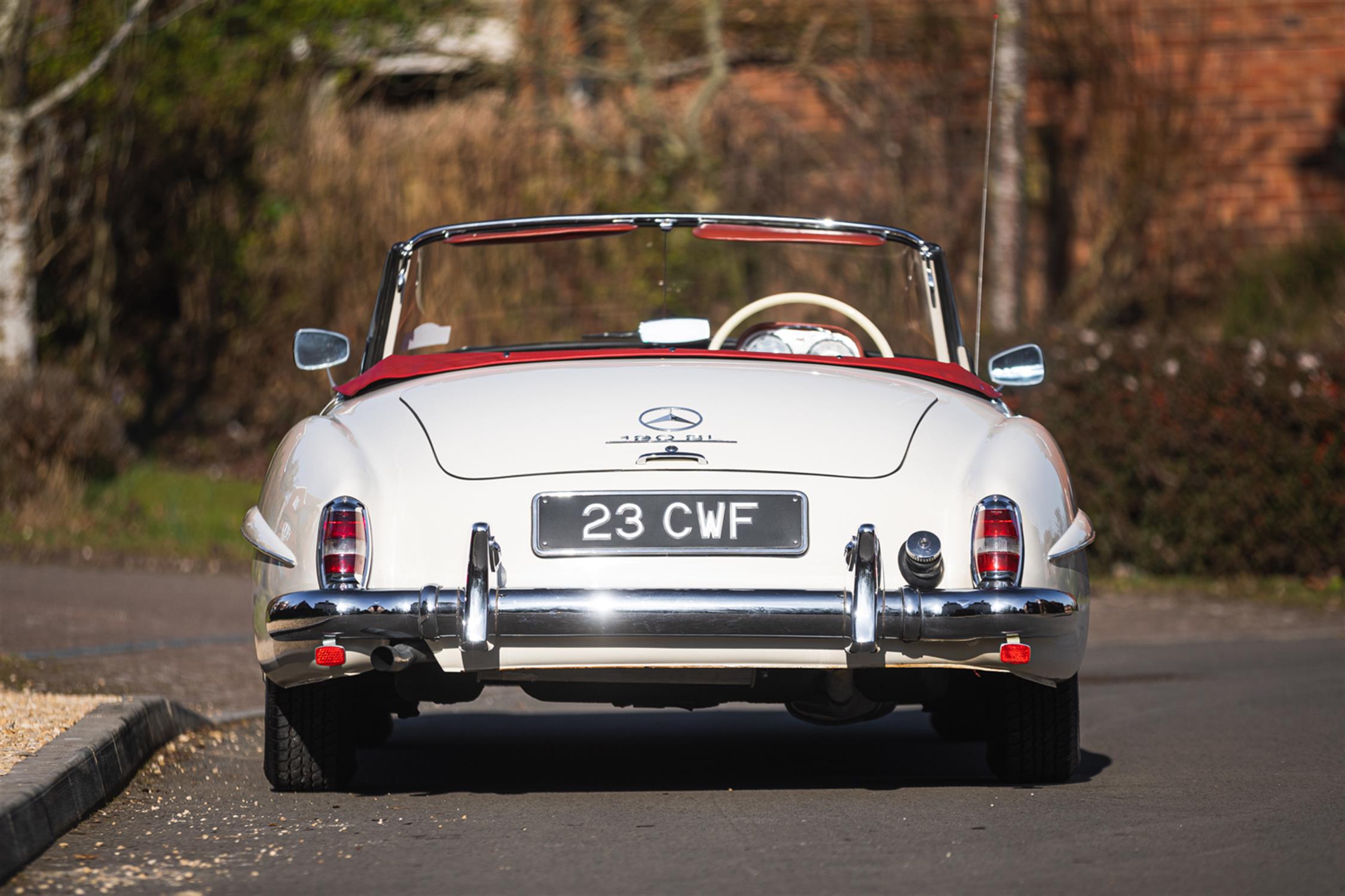 1962 Mercedes-Benz 190 SL with Hardtop - Right-Hand Drive - Image 16 of 19