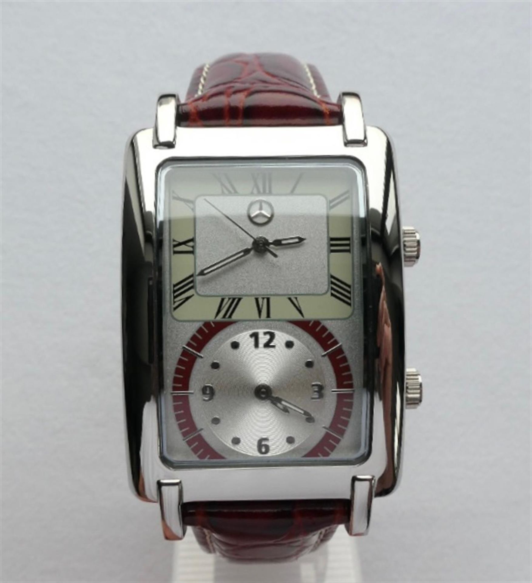 Mercedes-Benz Twin-Dial Dual-Time Wristwatch - Image 4 of 8