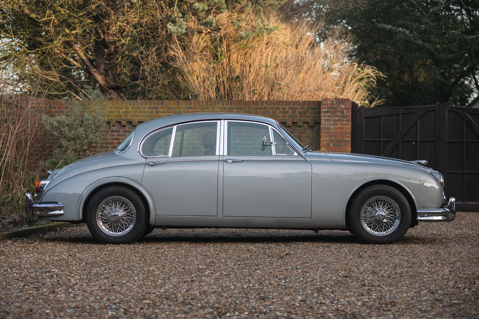 1962 Jaguar Mk2 3.8-Litre Saloon - Image 5 of 10