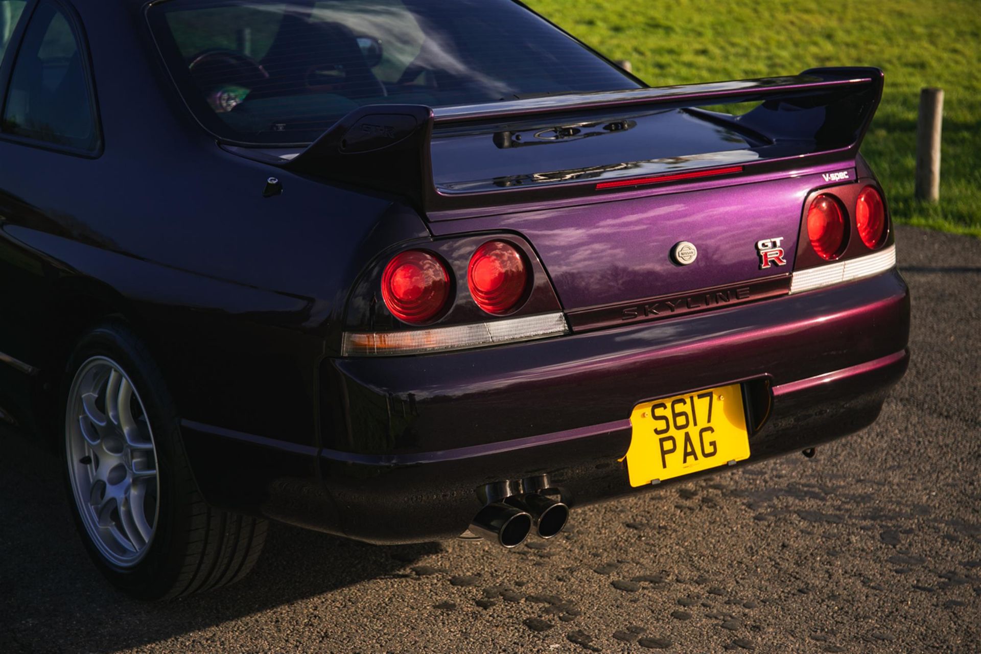 1998 Nissan Skyline R33 GT-R V-spec - Image 10 of 10