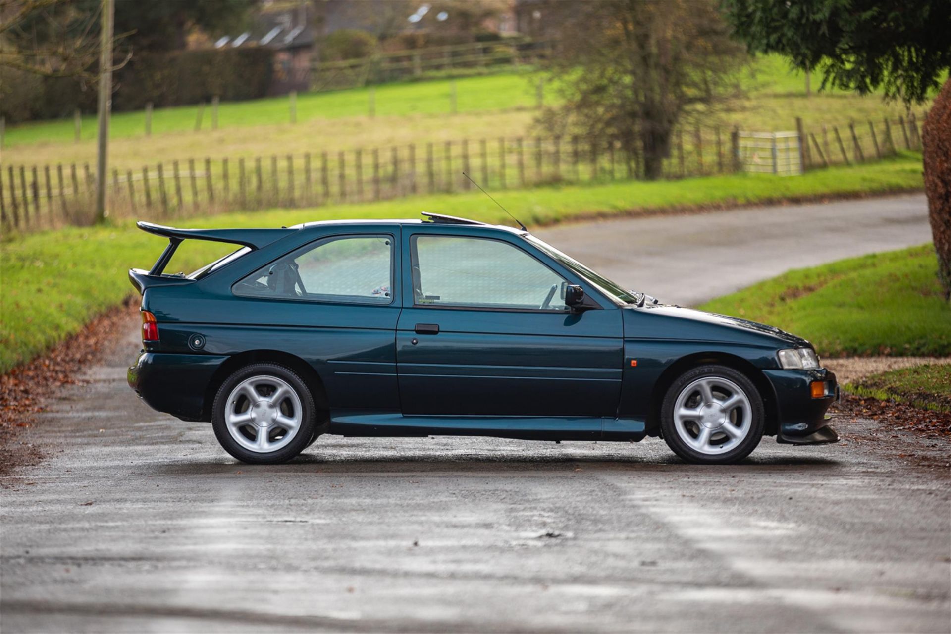 1993 Ford Escort RS Cosworth Lux - Image 5 of 10