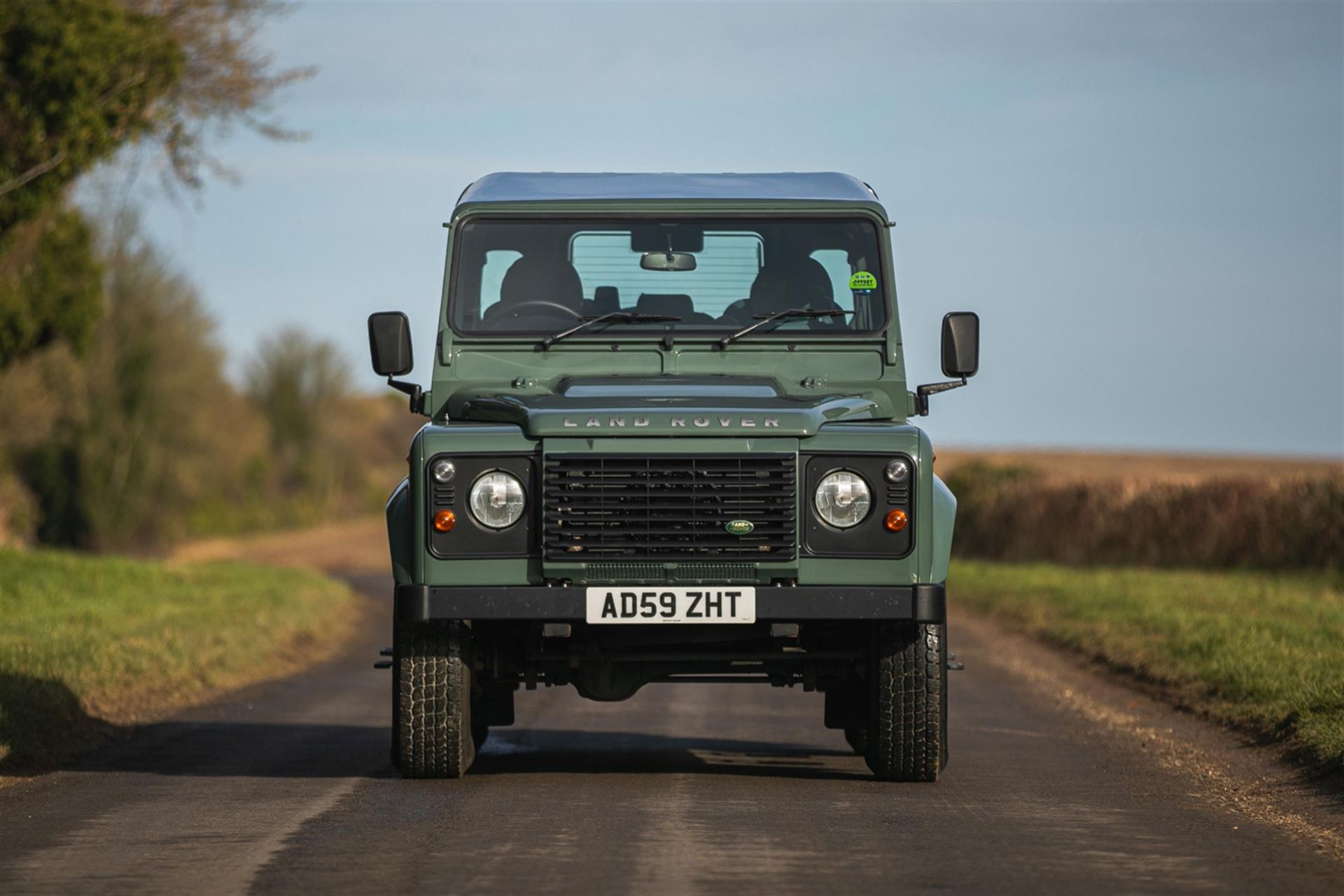 2010 Land Rover Defender 110 County - 15,623 Miles Previously used by HRH The Duke of Edinburgh - Image 6 of 10