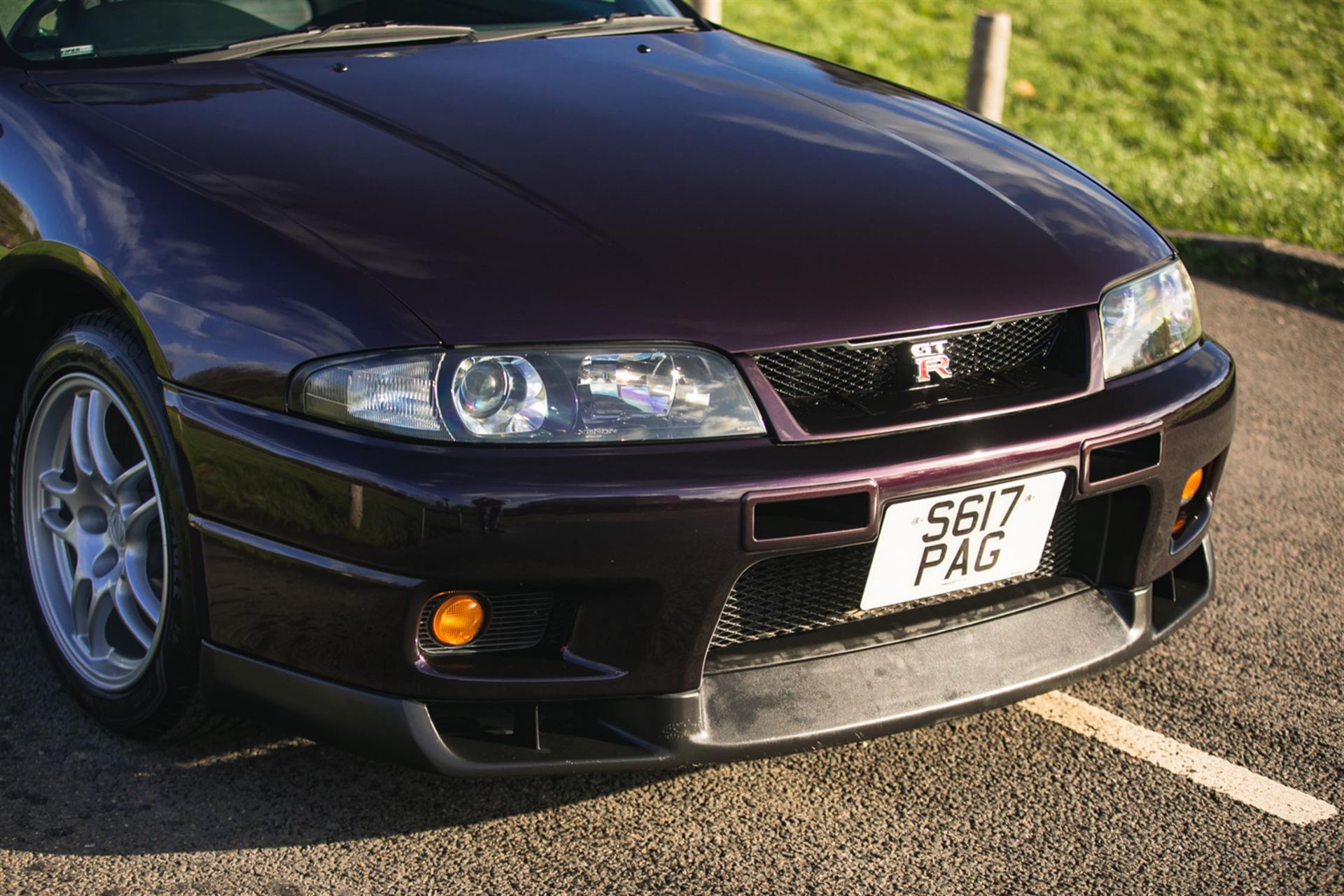 1998 Nissan Skyline R33 GT-R V-spec - Image 9 of 10