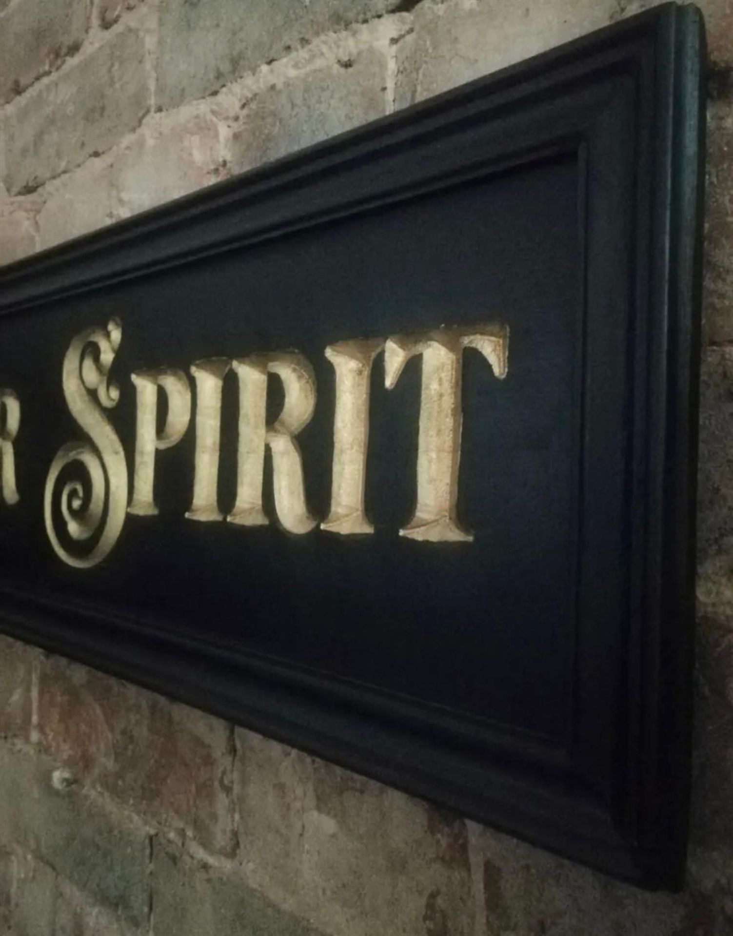 A Beautiful Hand-Carved Wooden 'Motor Spirit' Wall Sign - Image 7 of 7