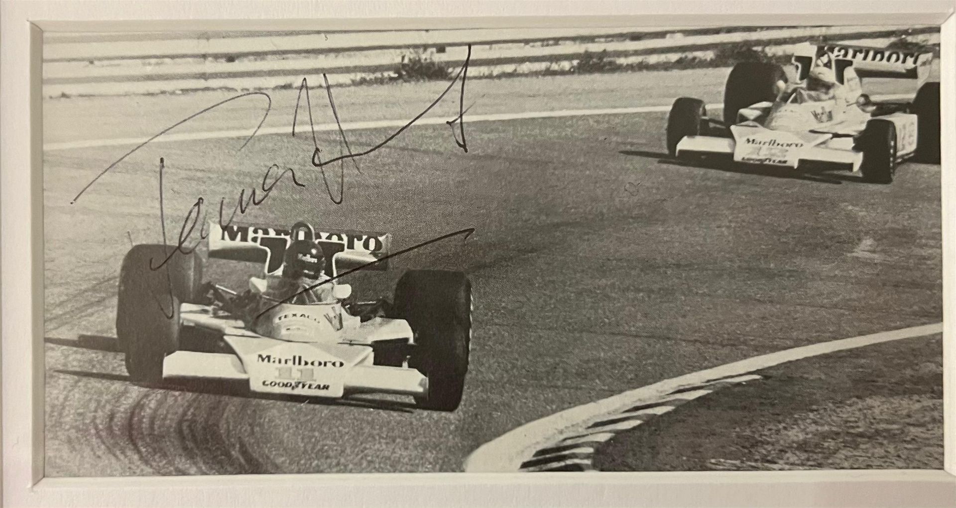 Lauda v Hunt Framed Production with signed B/W images of Both Drivers - Image 3 of 5