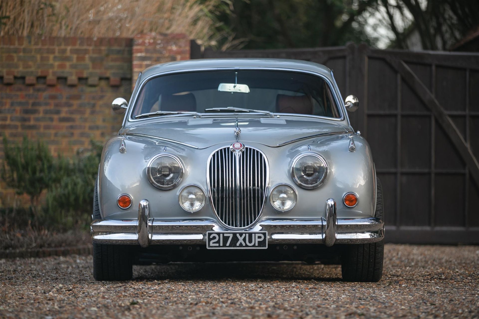 1962 Jaguar Mk2 3.8-Litre Saloon - Image 6 of 10