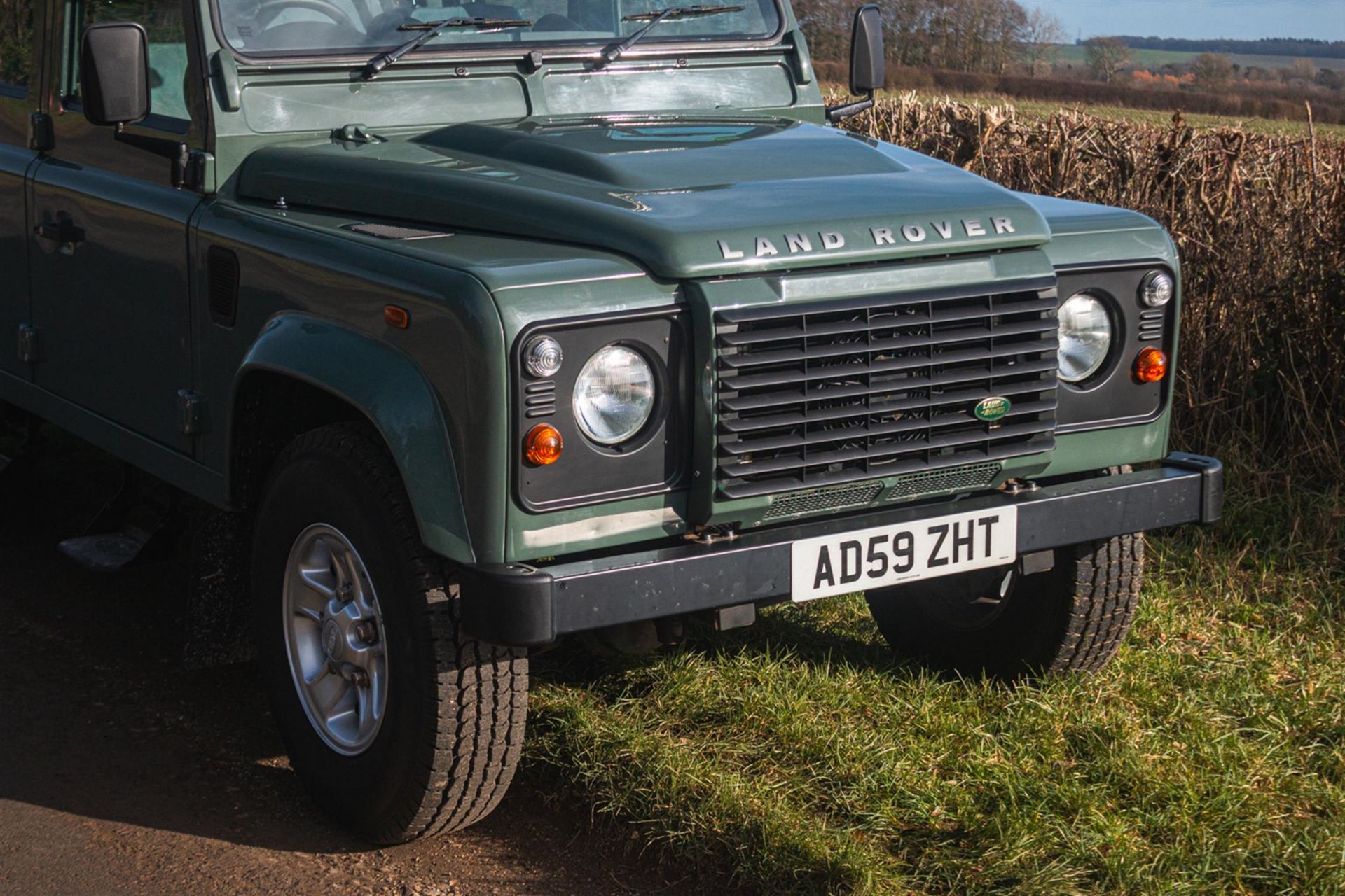 2010 Land Rover Defender 110 County - 15,623 Miles Previously used by HRH The Duke of Edinburgh - Image 8 of 10