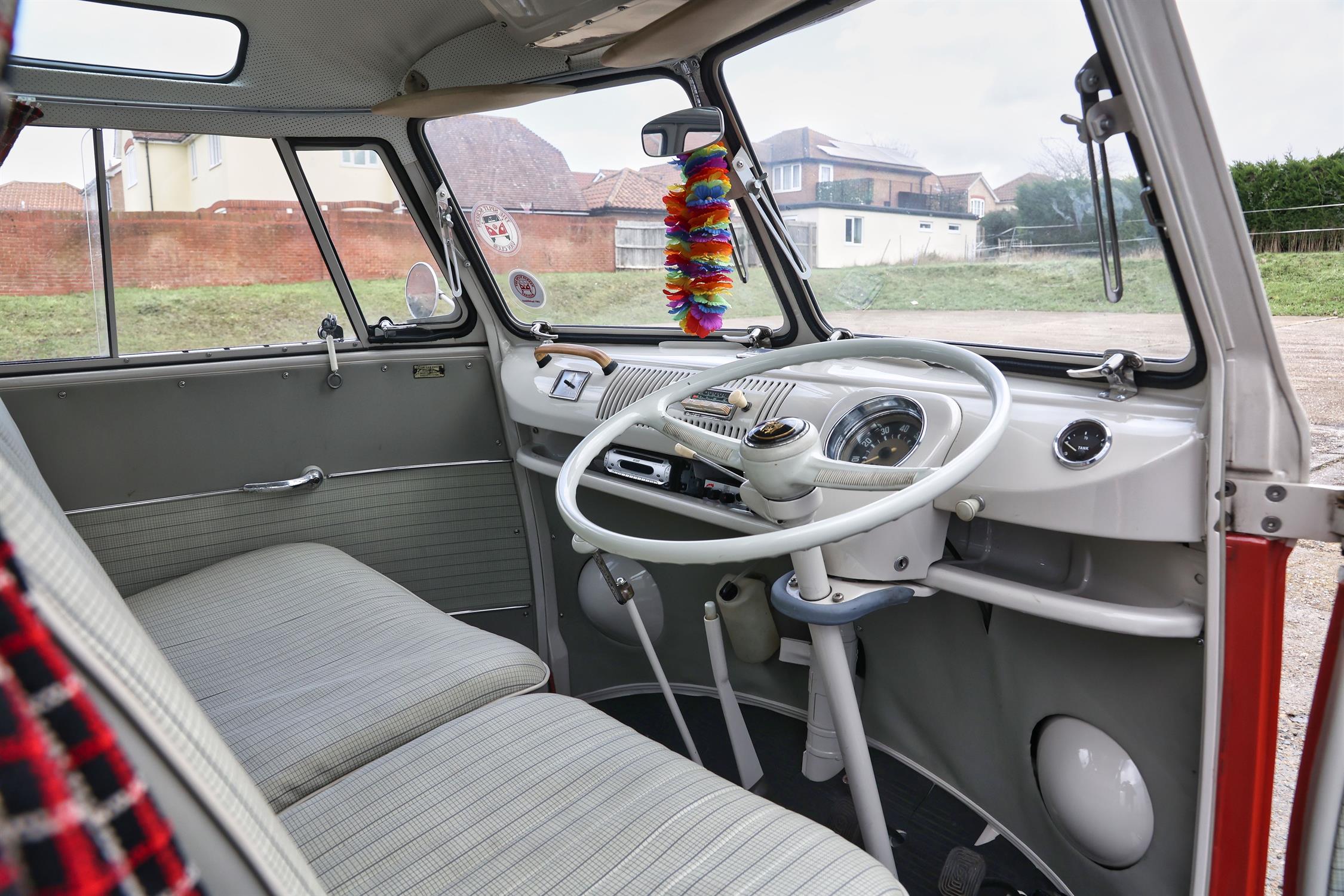 **Regretfully Withdrawn** 1964 Volkswagen Type 2 (T1) Microbus Deluxe 21-window 'Samba' - RHD - Image 2 of 10