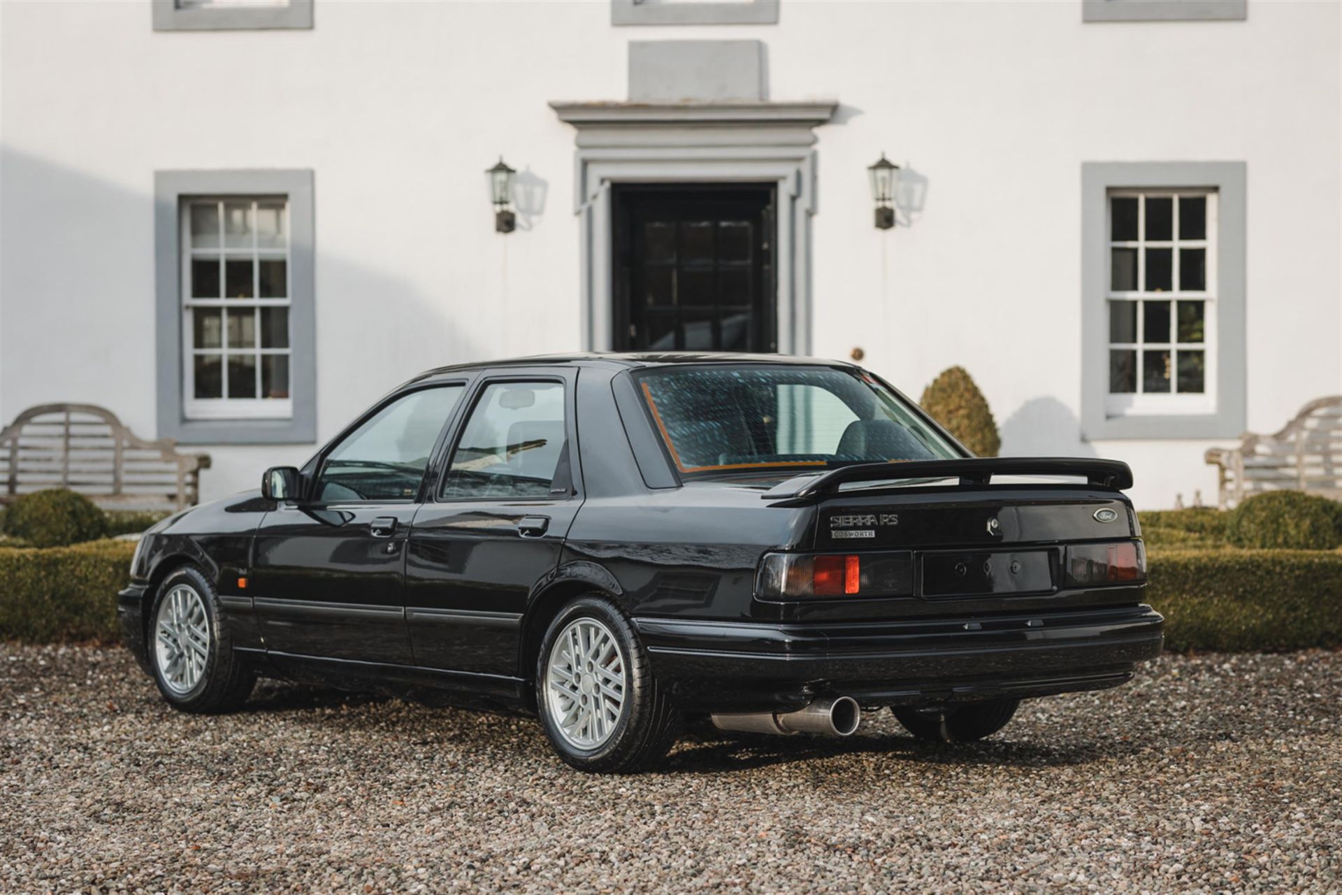 1990 Ford Sierra Sapphire RS Cosworth 4x4 - Image 4 of 10