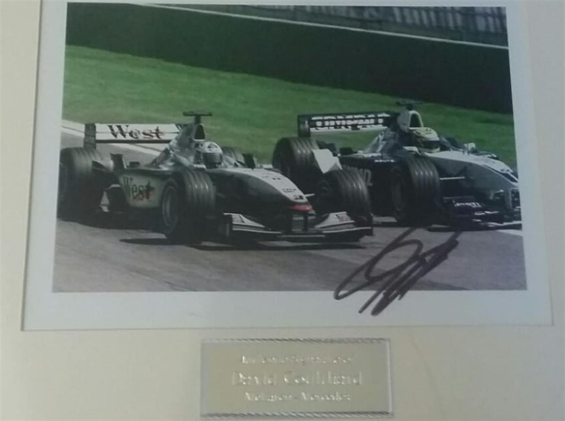 Signed Colour Photograph of David Coulthard in the 2001 Mclaren MP4-16 - Image 3 of 3