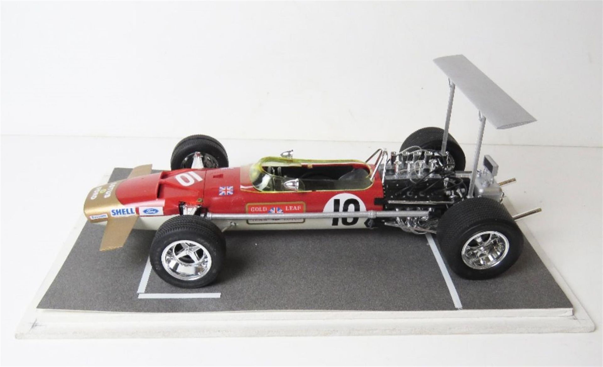 A Detailed 1:12 Scale Model of a 1968 Lotus 49B