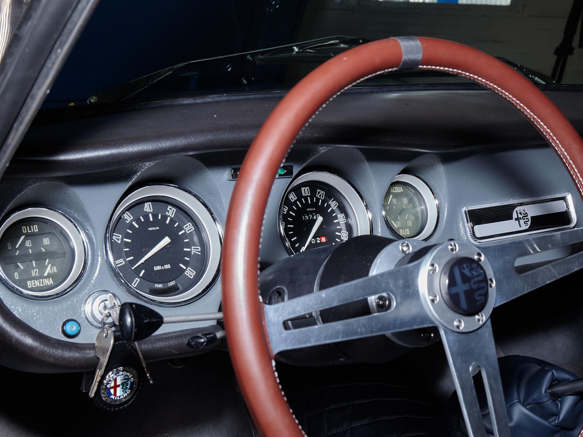 1965 Alfa Romeo Giulia Sprint GT 2L Twin Spark ● - Image 2 of 10