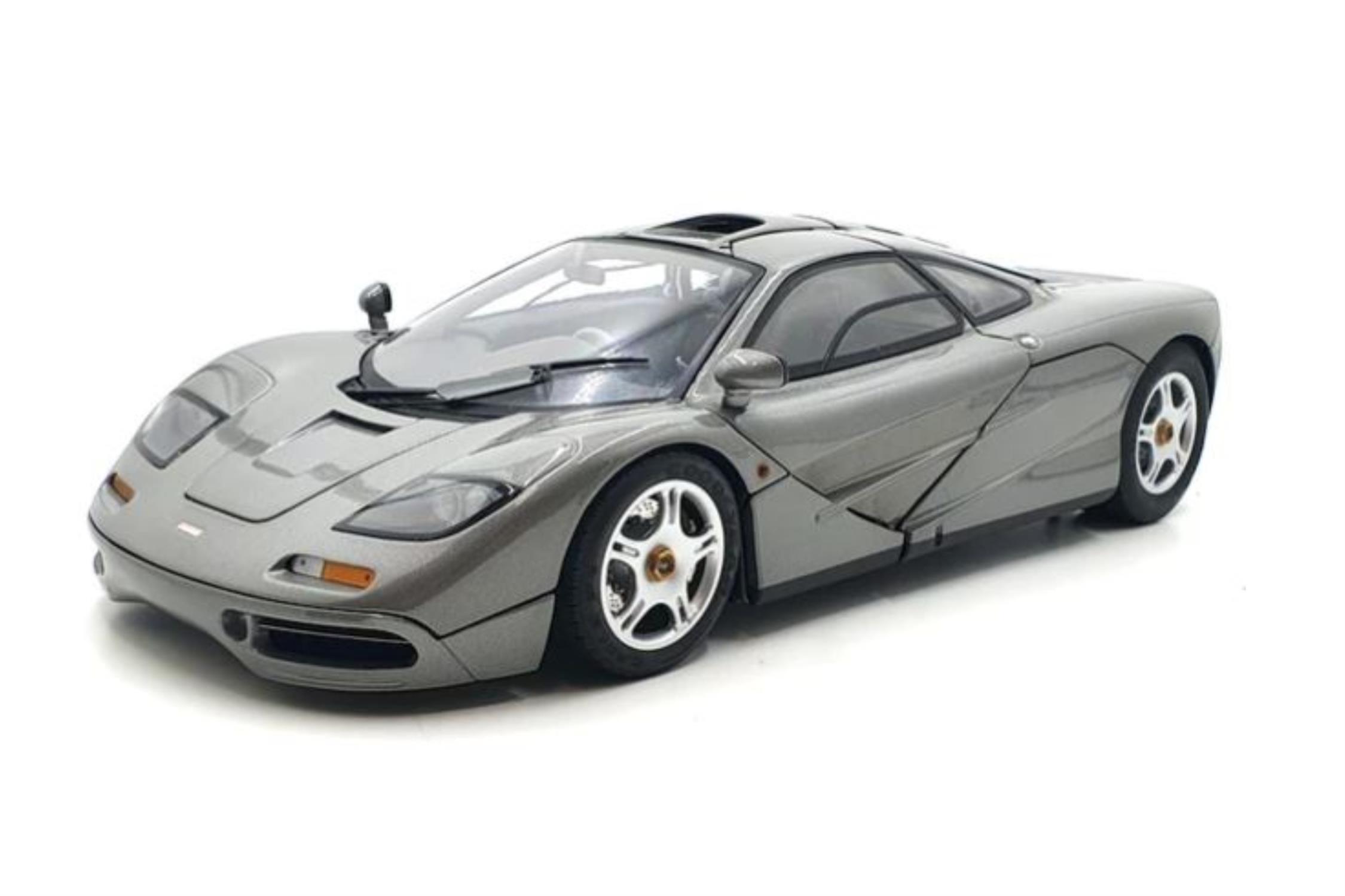 1/12th Scale McLaren F1 by Paul's Model Art Minichamps