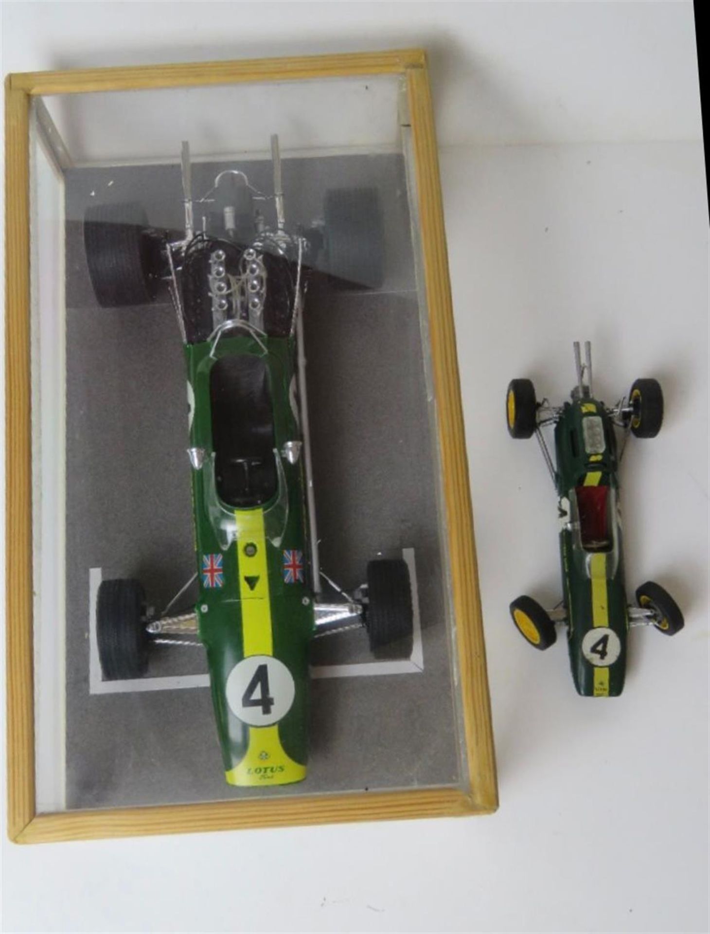 **Regretfully Withdrawn** A Fine Scale Model of Jim Clark's 1968 Lotus Ford Type 49 - Image 2 of 4