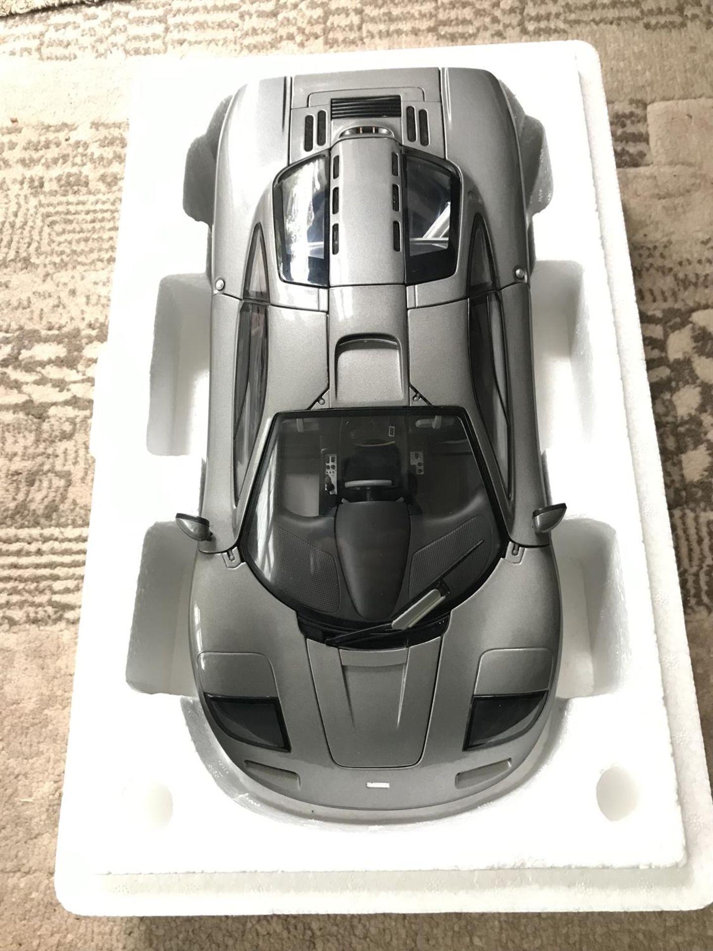 1/12th Scale McLaren F1 by Paul's Model Art Minichamps - Image 2 of 9