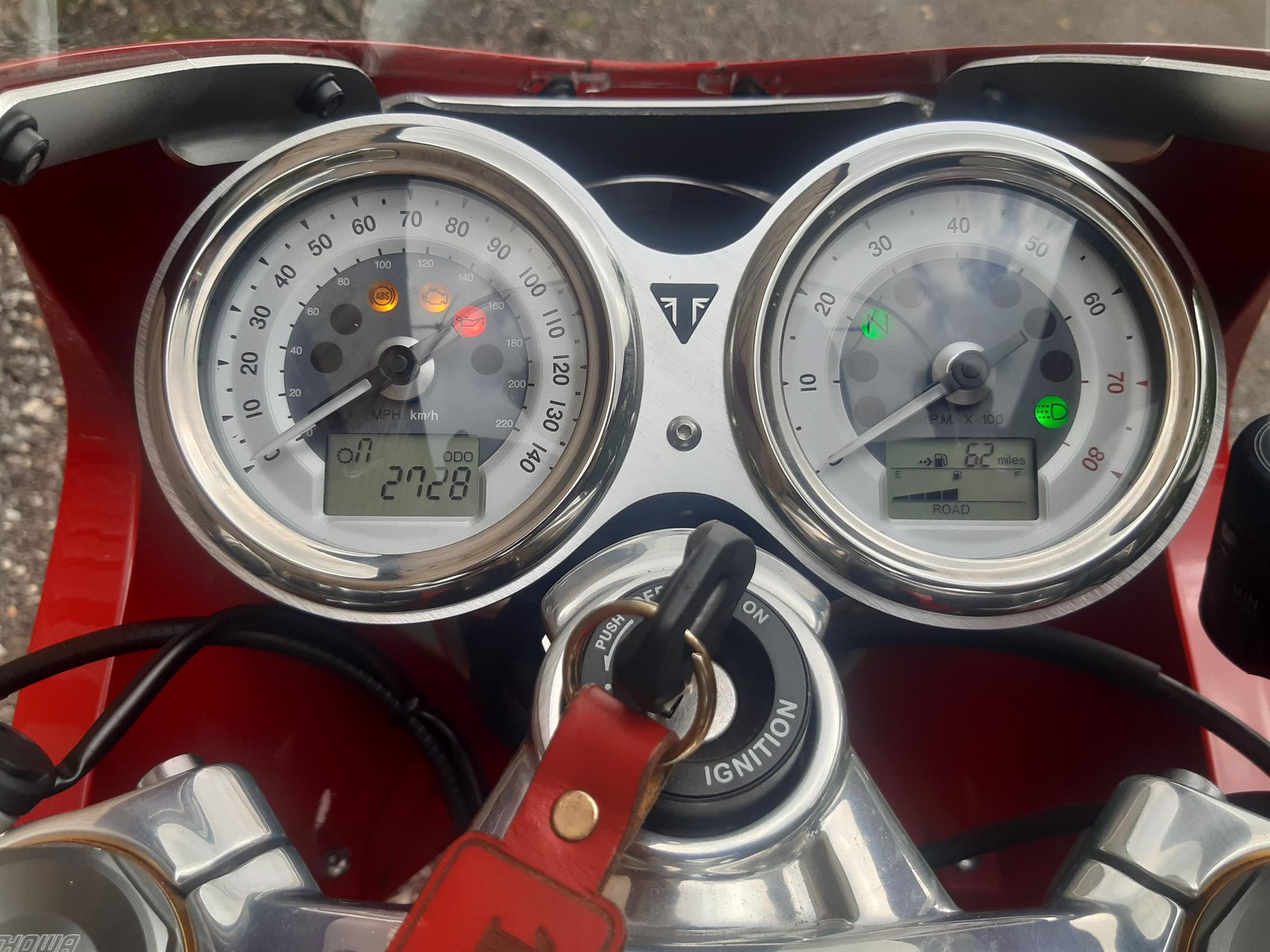 2016 Triumph Thruxton 1200 R 1,200cc - Image 2 of 10