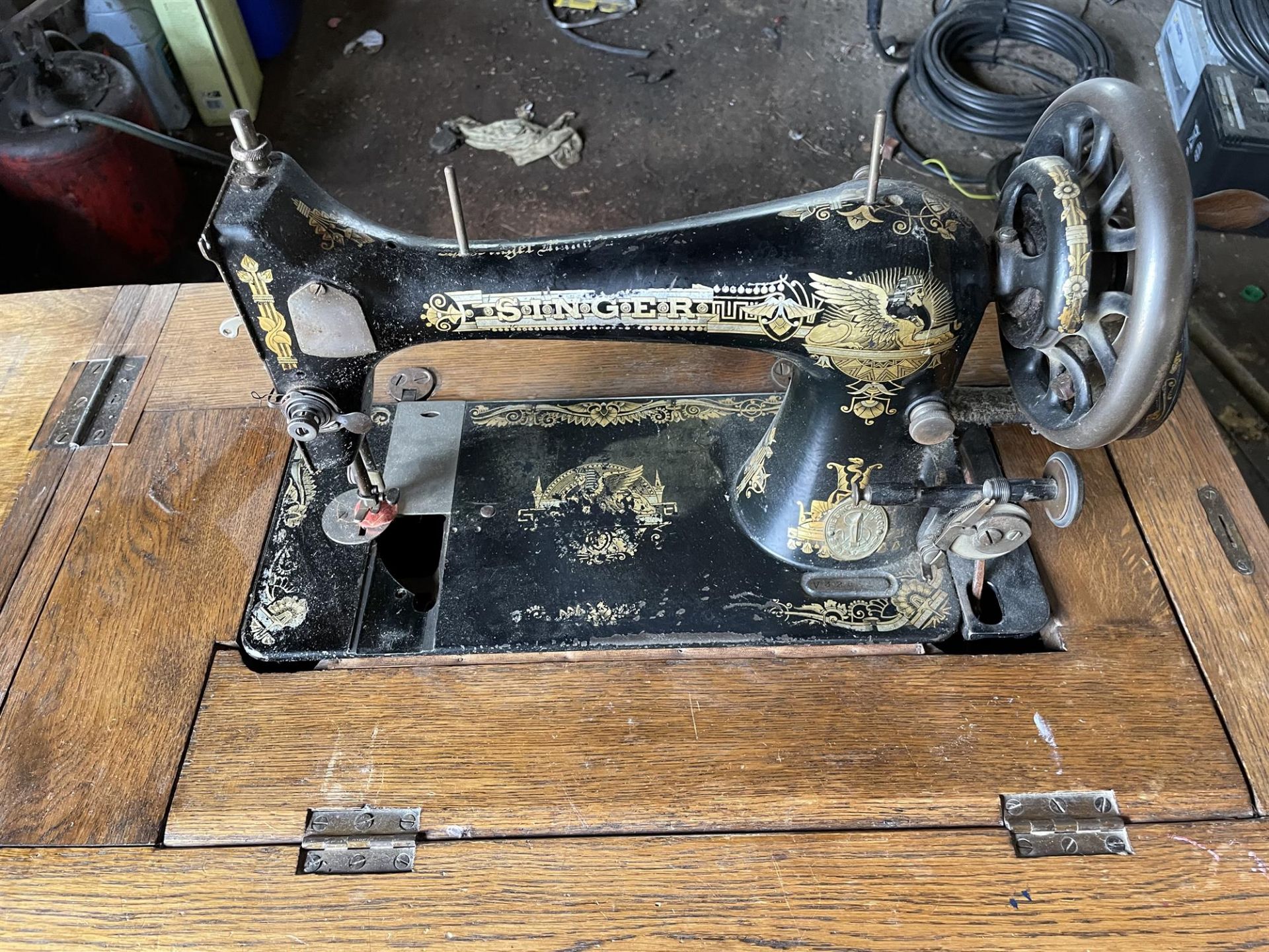Singer Sewing Machine in Cabinet - Image 6 of 6
