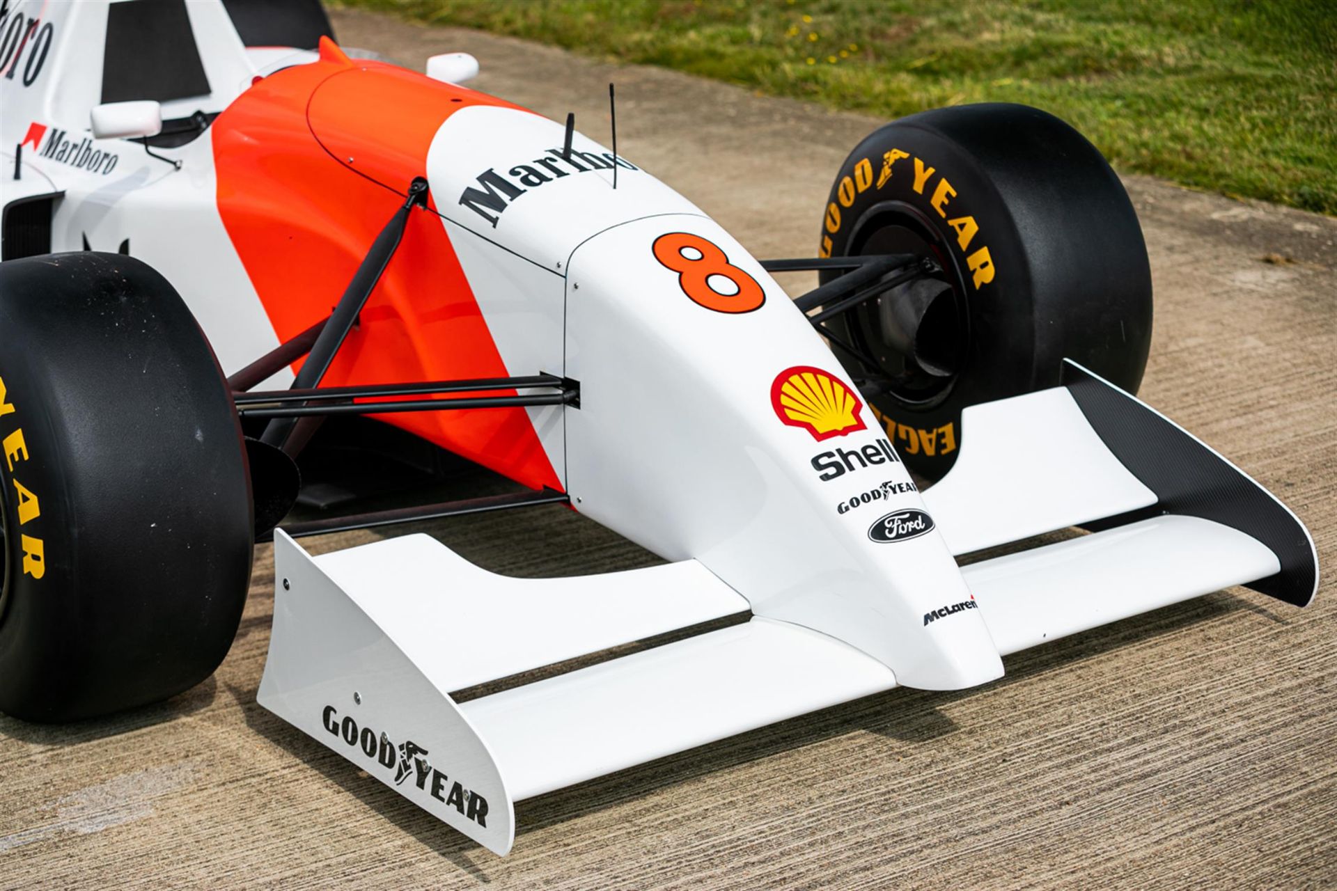 1993 McLaren MP4/8 F1 Display Car + 1993 Ayrton Senna Full Size Replica Helmet - Image 8 of 10