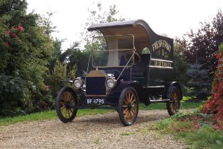 1913 Ford Model T Delivery Van