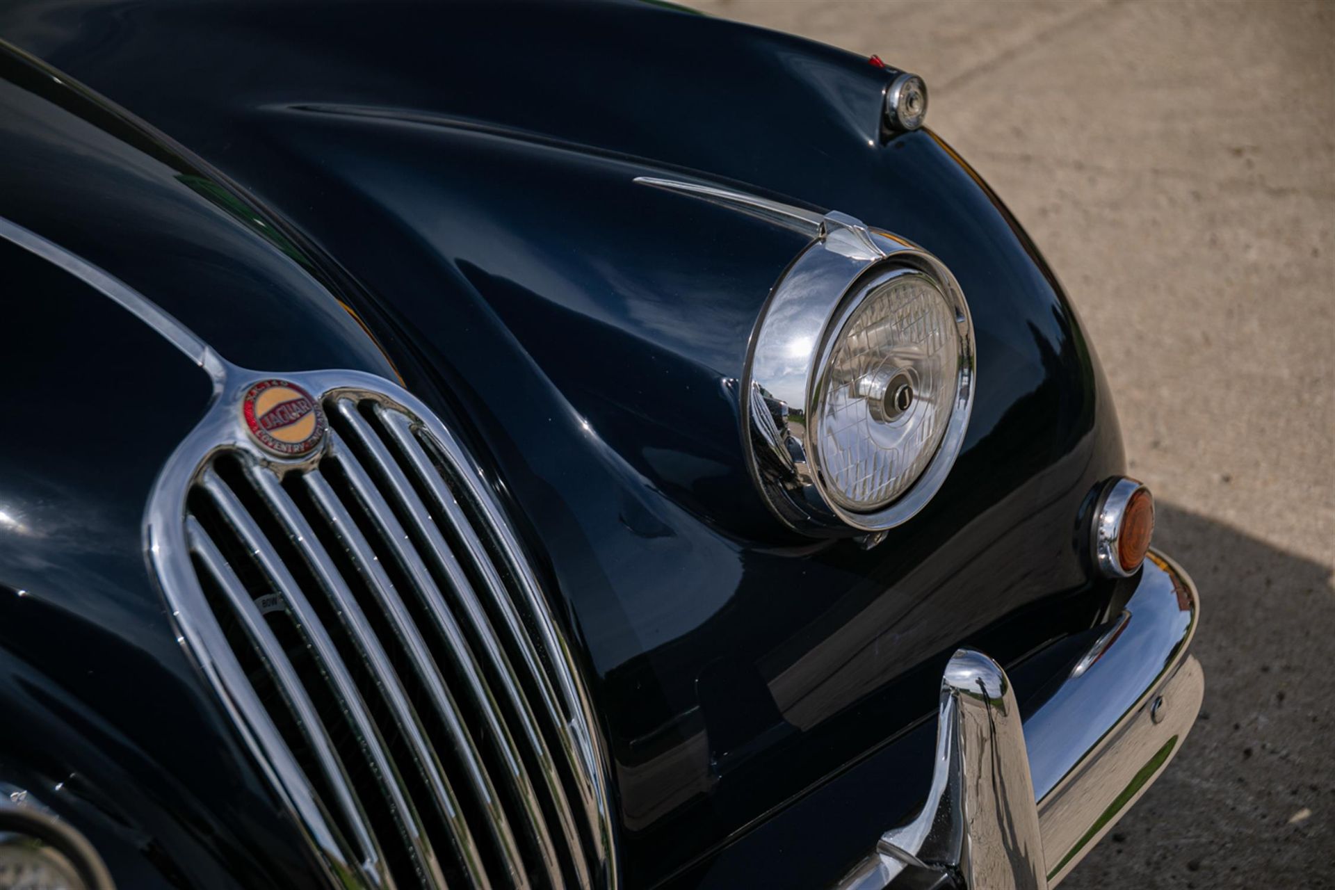 1955 Jaguar XK140 Drophead Coupé - Image 8 of 10