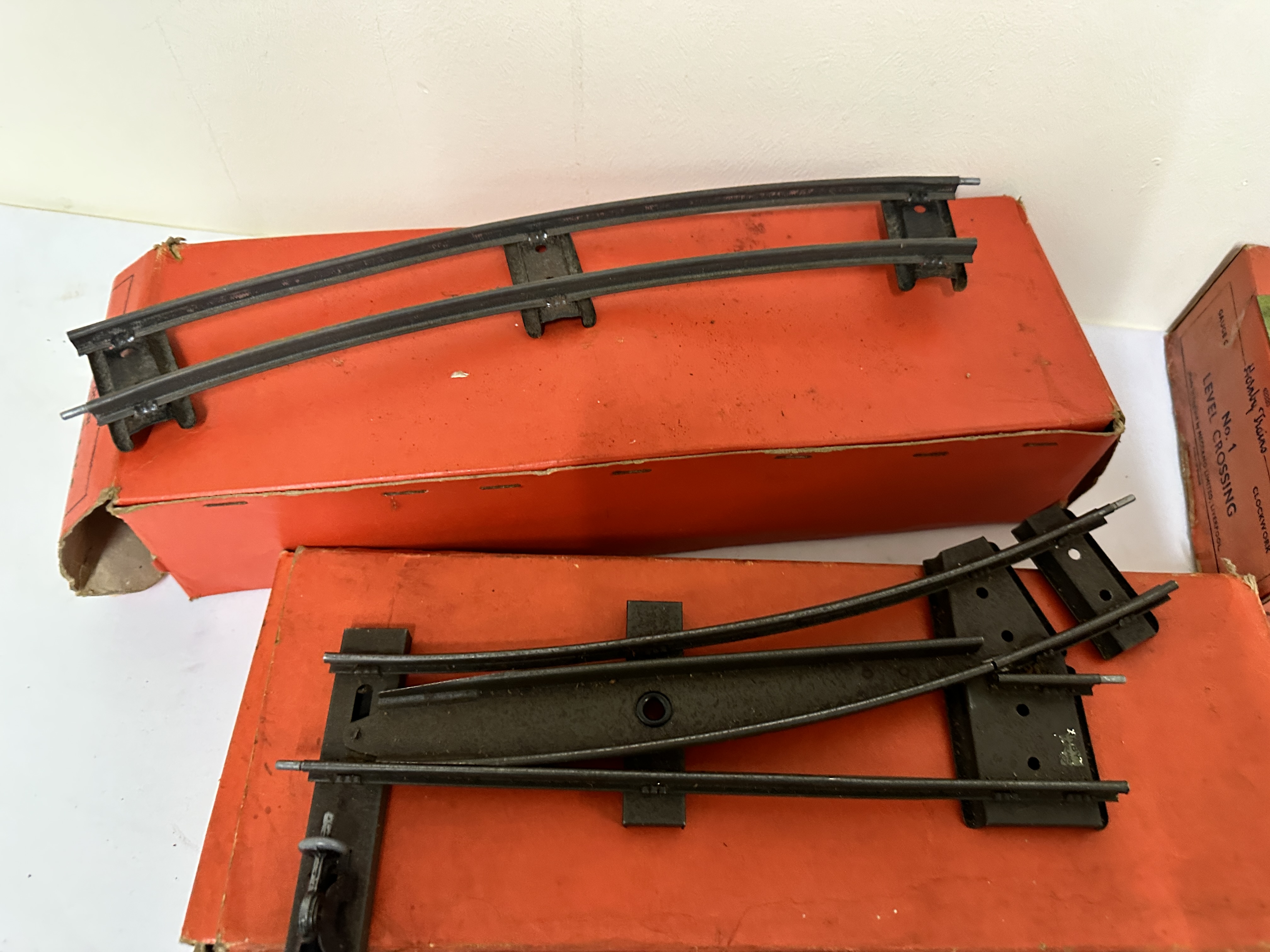Quantity of Hornby 0 gauge accessories - Image 3 of 3