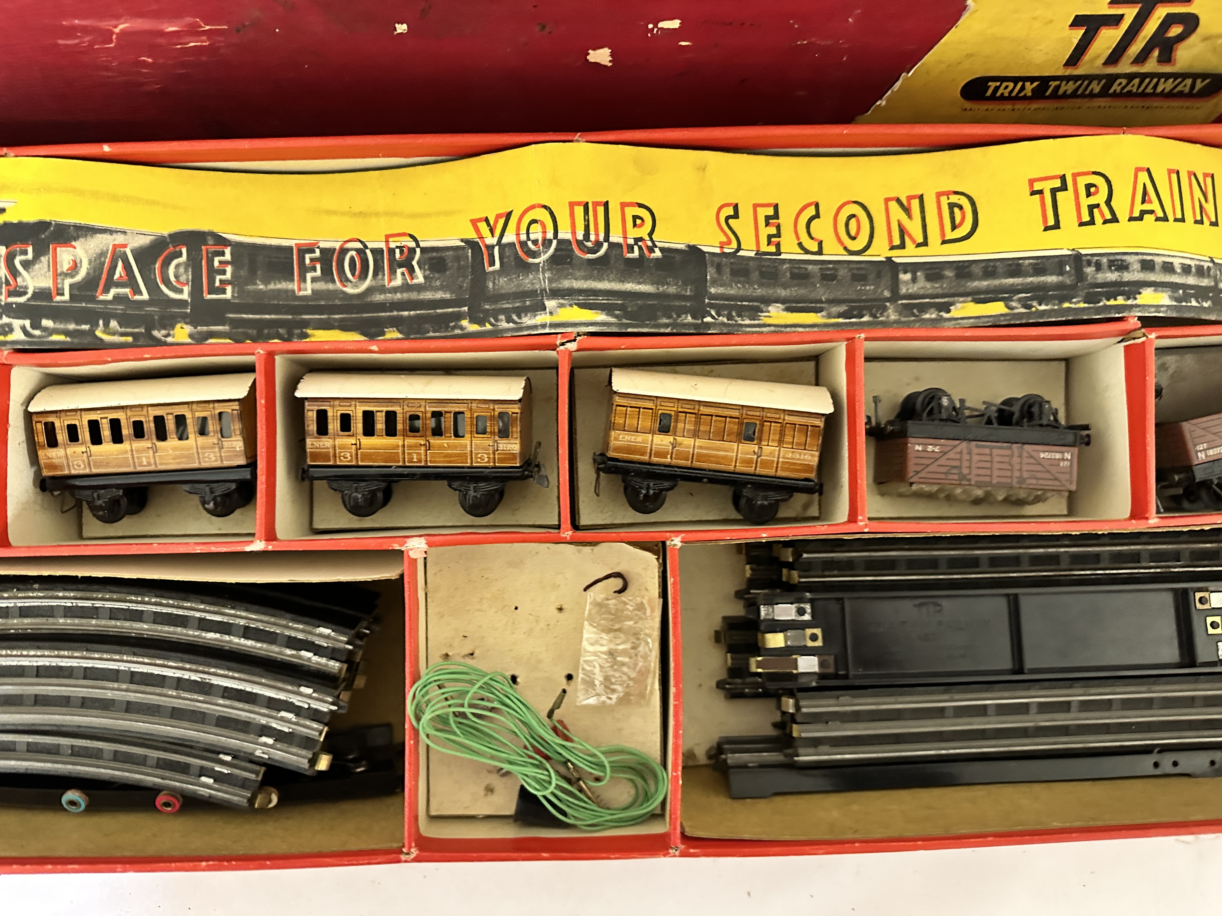 Trix electric railway set in box - Image 4 of 5