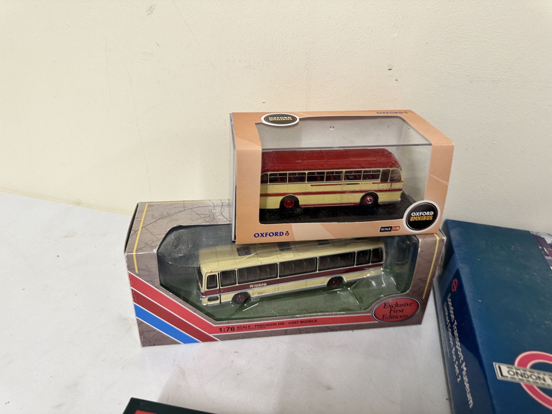 Ten boxed model diecast buses - Image 3 of 5