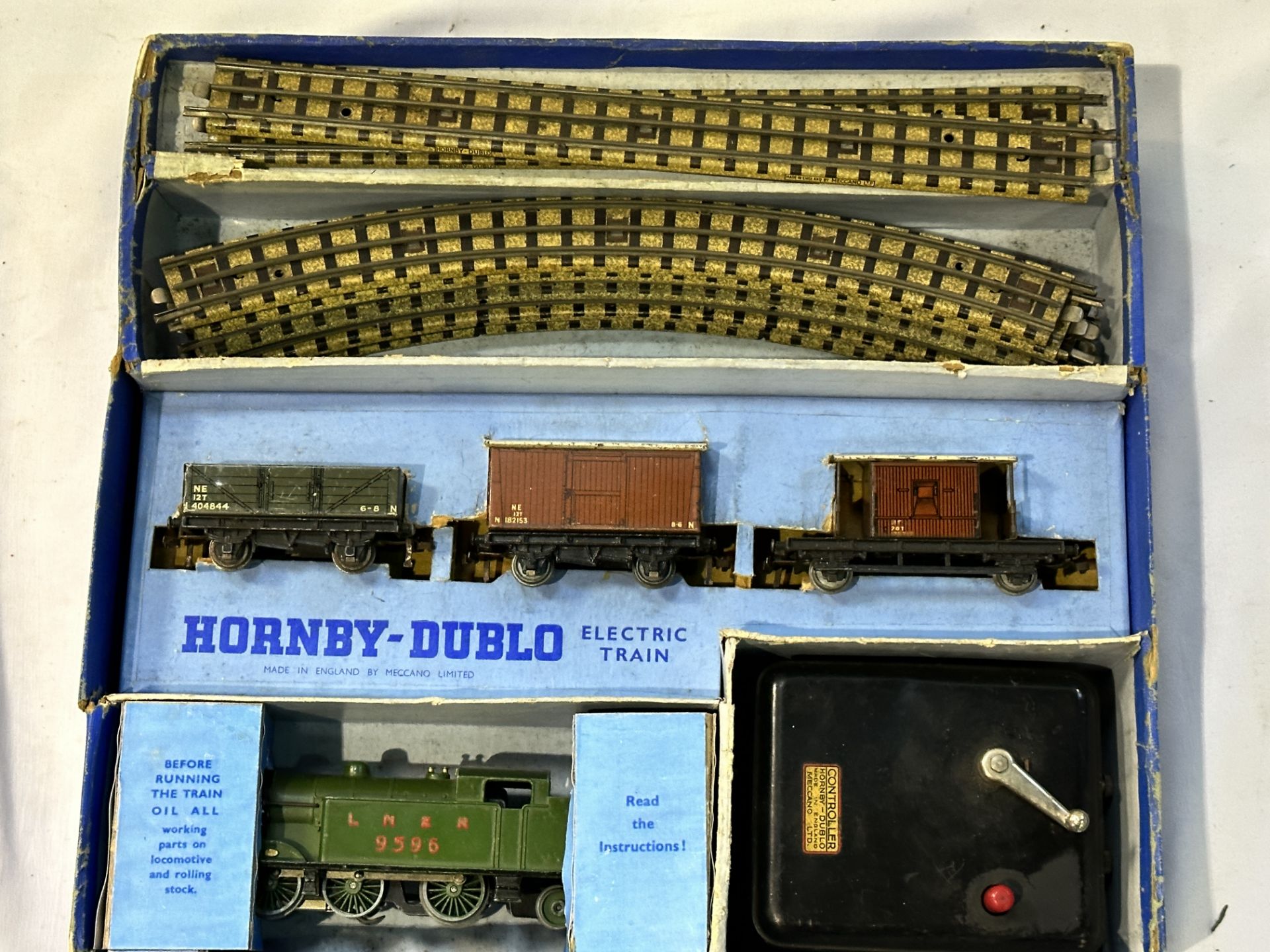 Hornby Dublo EDG7 tank goods train