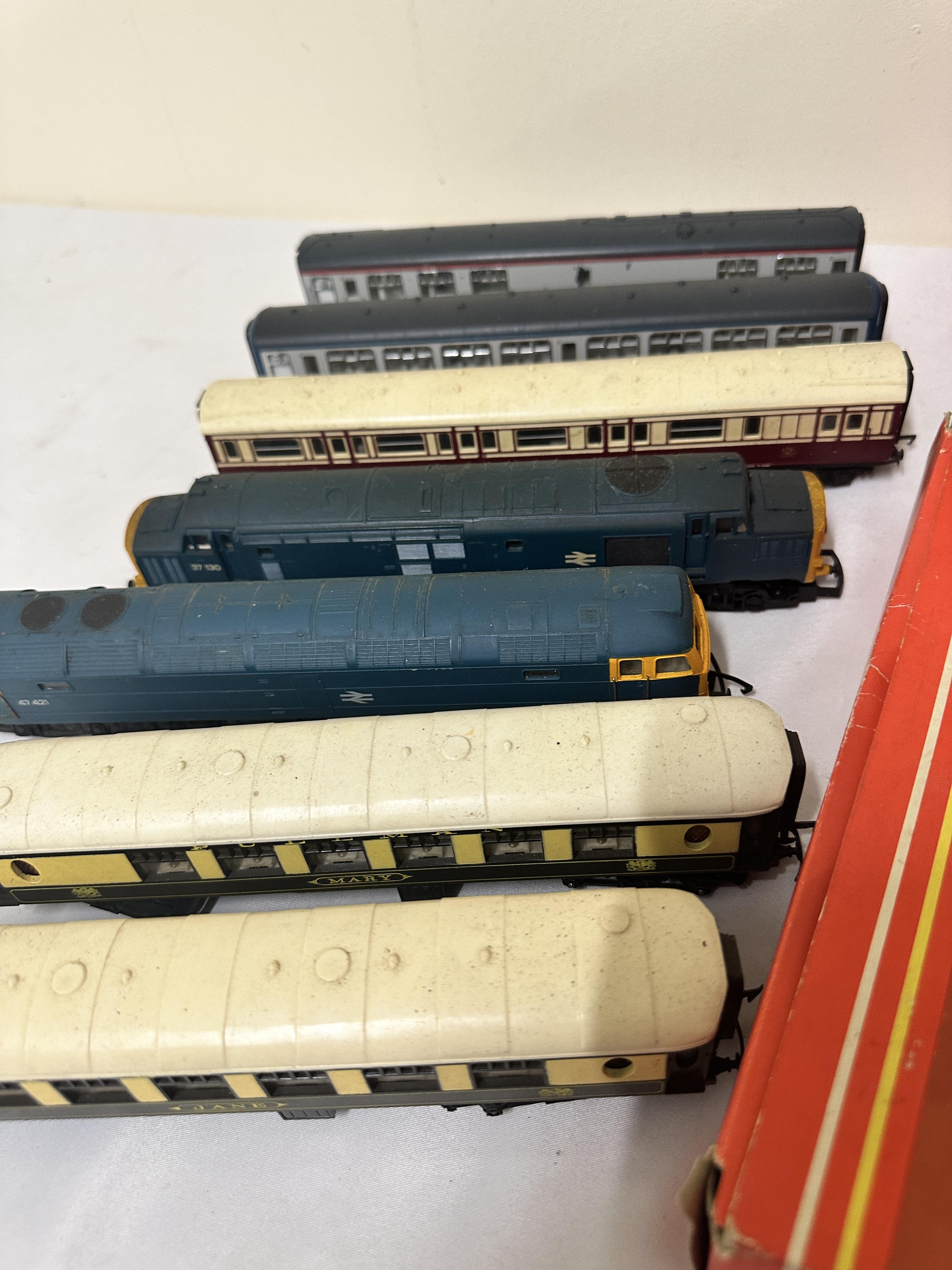 Hornby 00 gauge high speed train pack and other items - Image 5 of 5