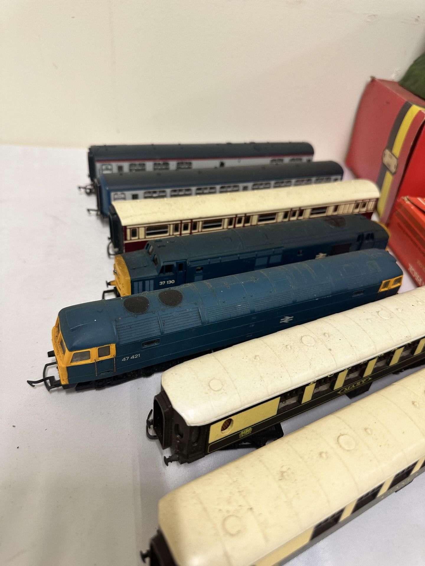 Hornby 00 gauge high speed train pack and other items - Image 4 of 5