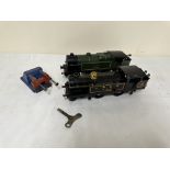 Hornby clockwork 0 gauge locomotive, Hornby locomotive and a set of buffers