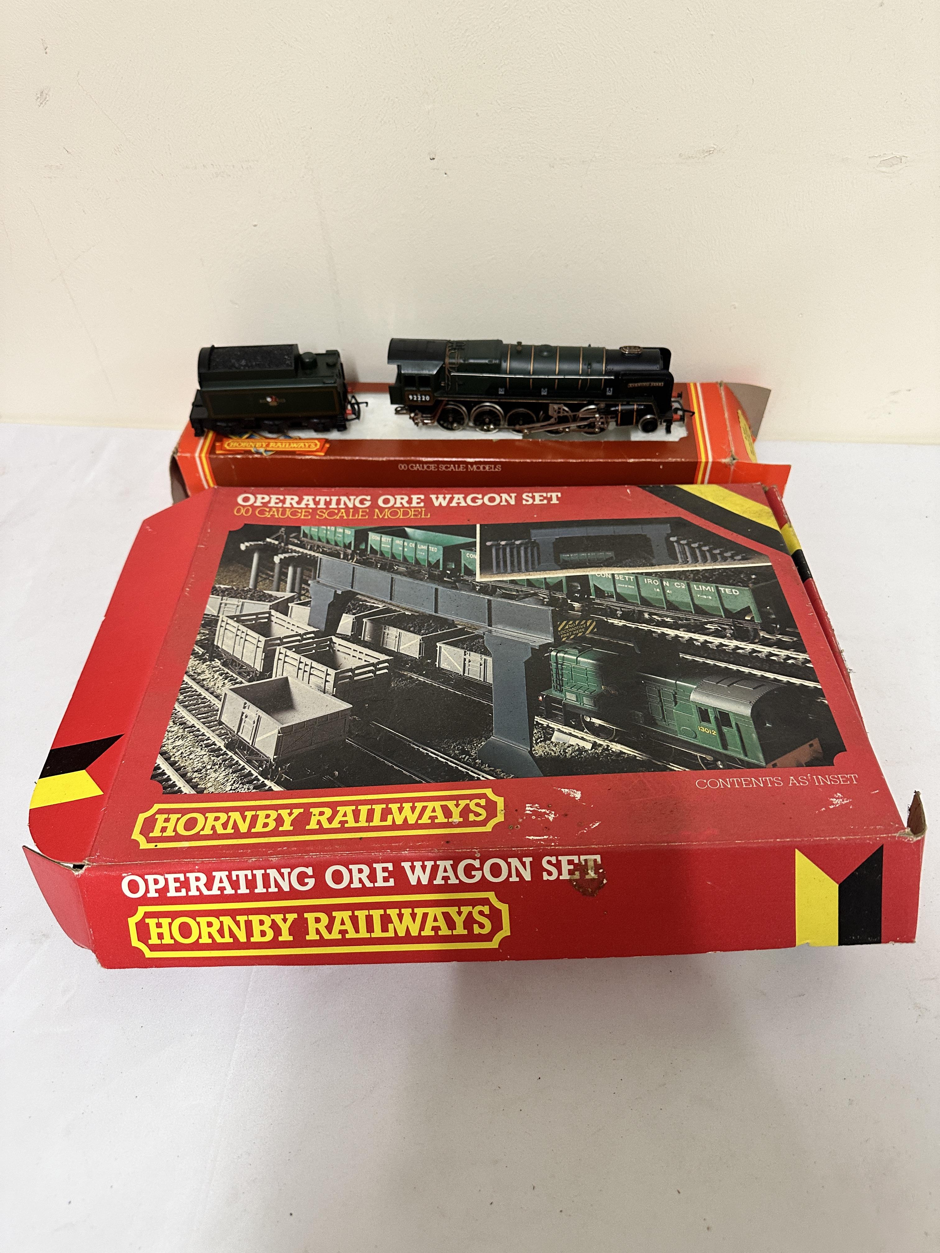 Hornby 00 gauge ore wagon, together with R303 locomotive]