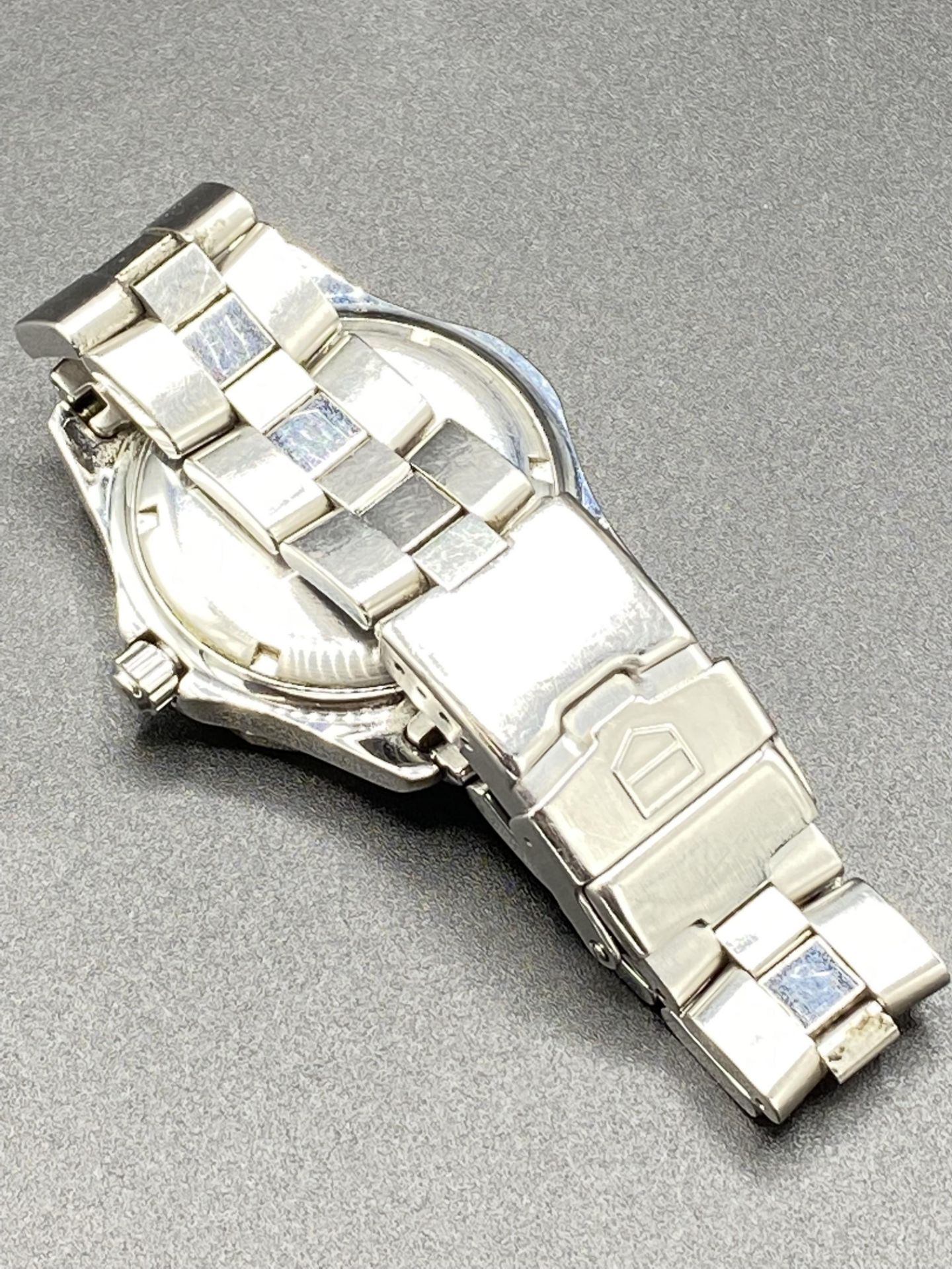 Tag Heuer stainless steel wrist watch - Image 5 of 7