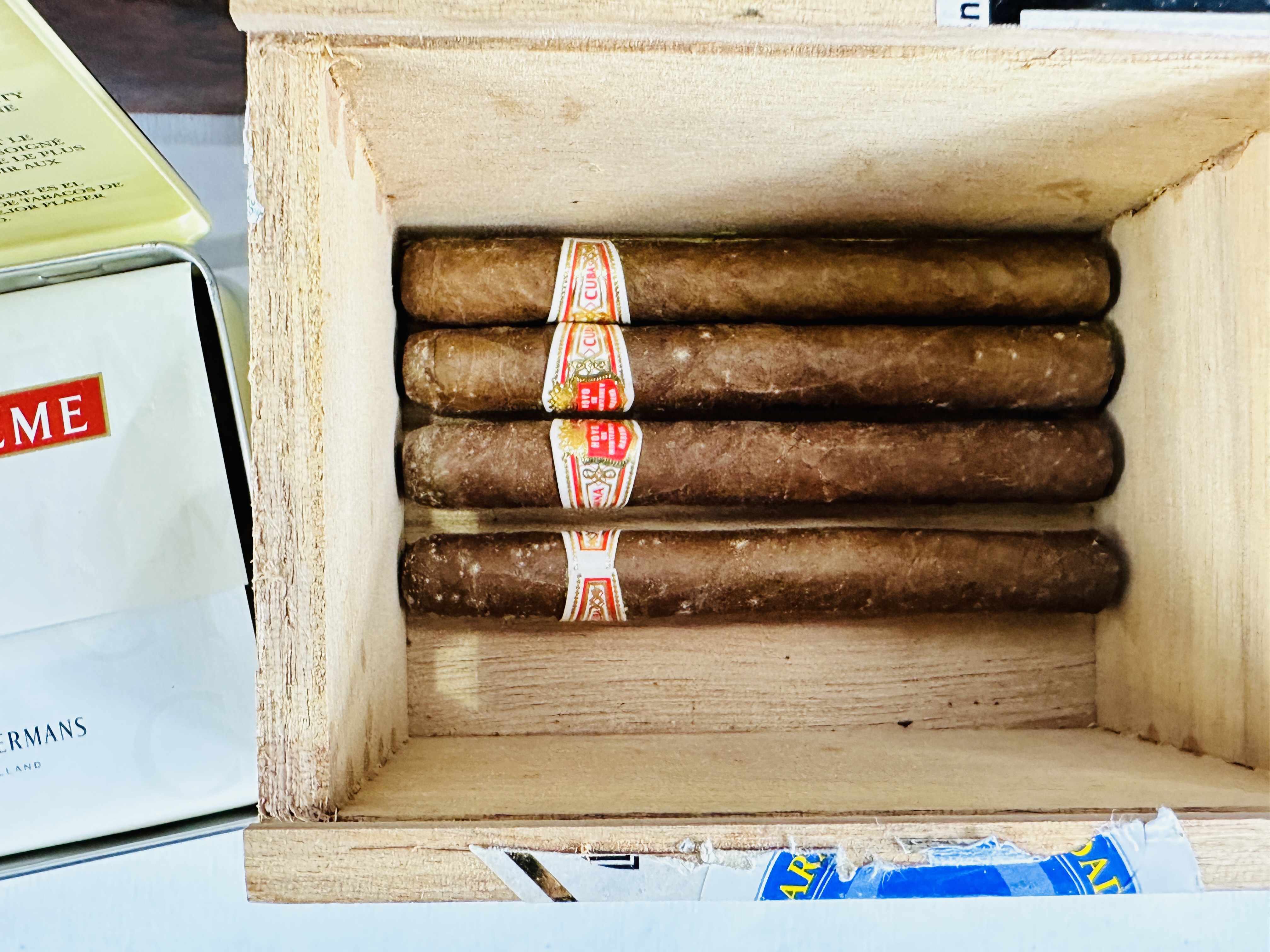 Dunhill humidor; 13 Hoyo de Monterrey cigars and related items - Image 3 of 5