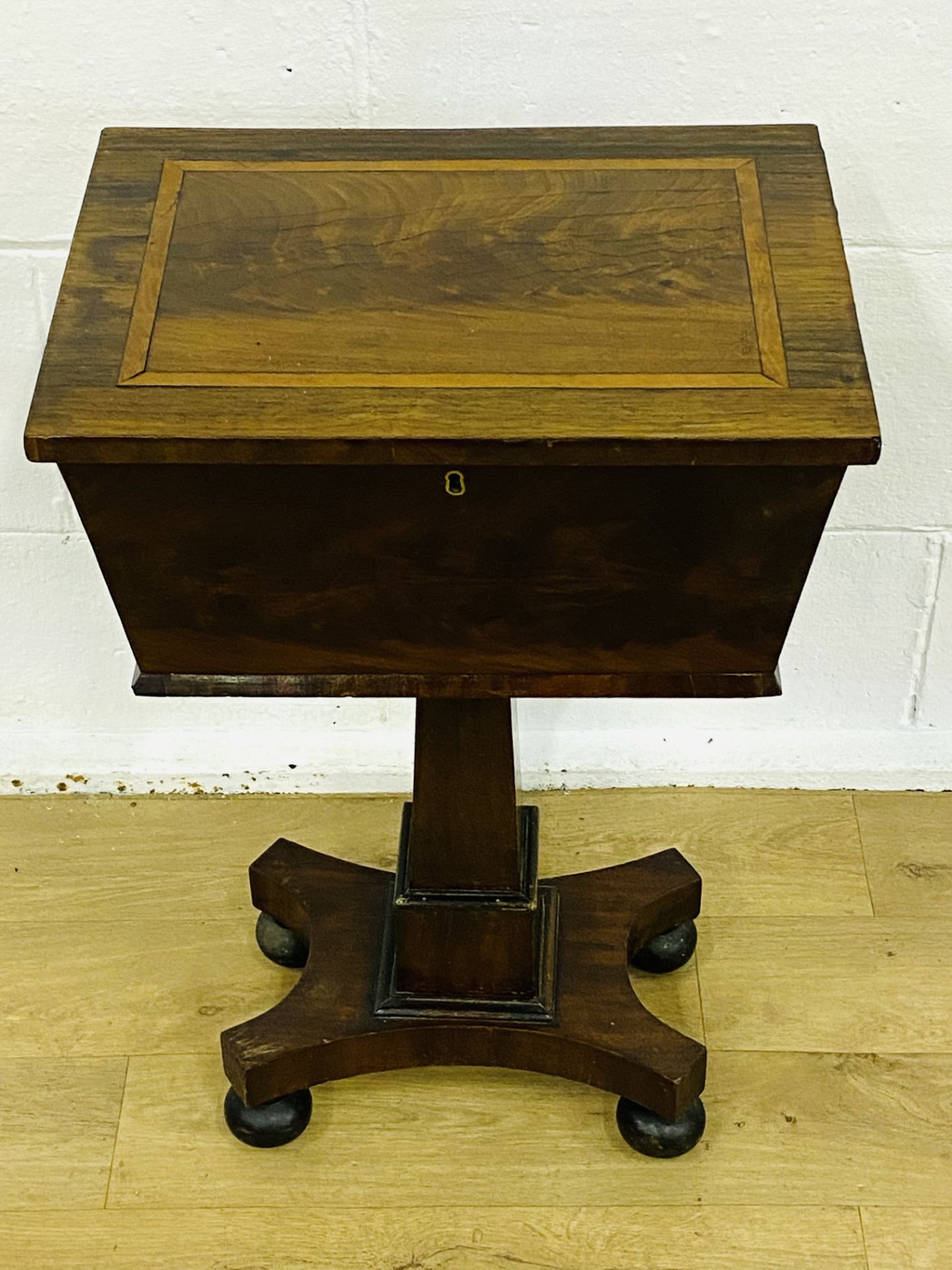 Victorian mahogany workbox - Image 2 of 5