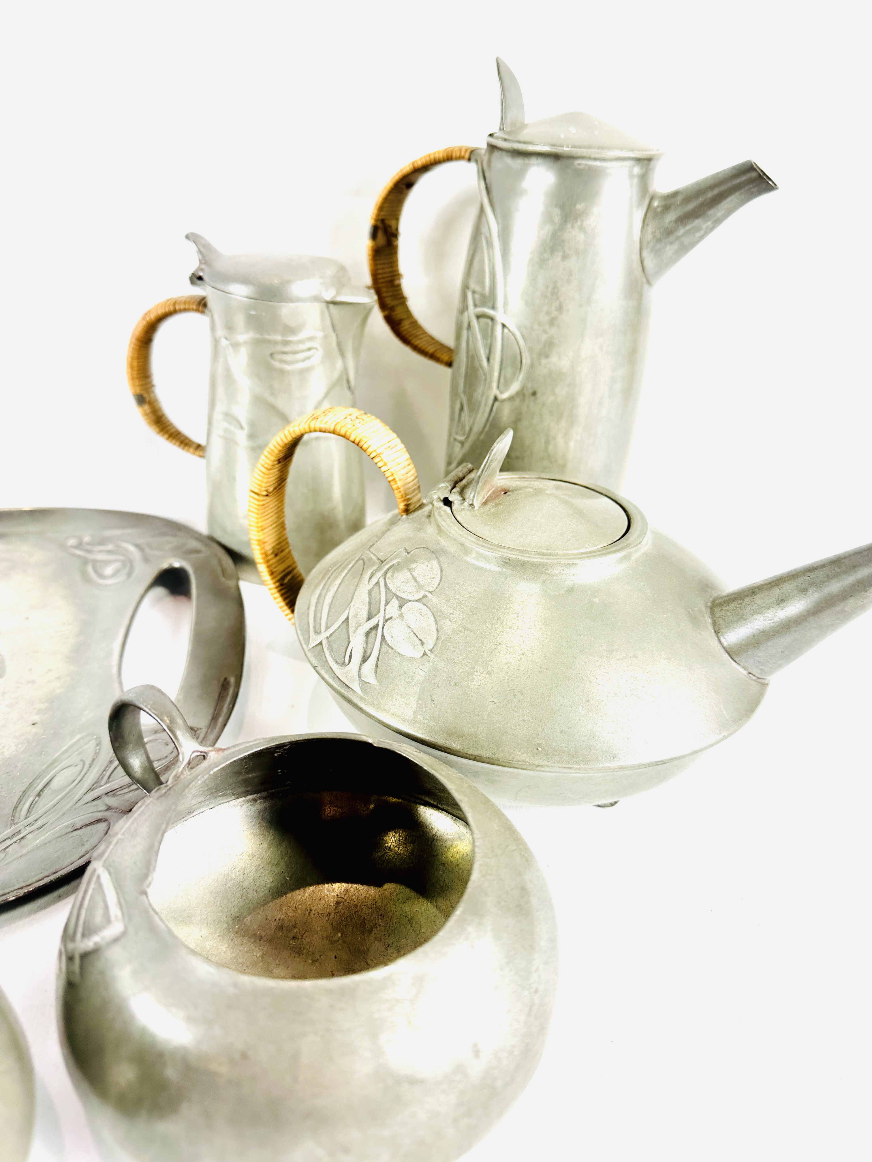 Liberty & Co. Tudric pewter tea/coffee set - Image 3 of 5