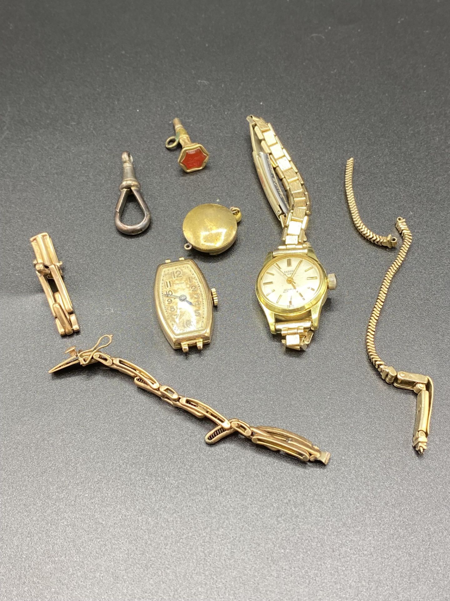 9ct gold wrist watch and other items - Image 4 of 4