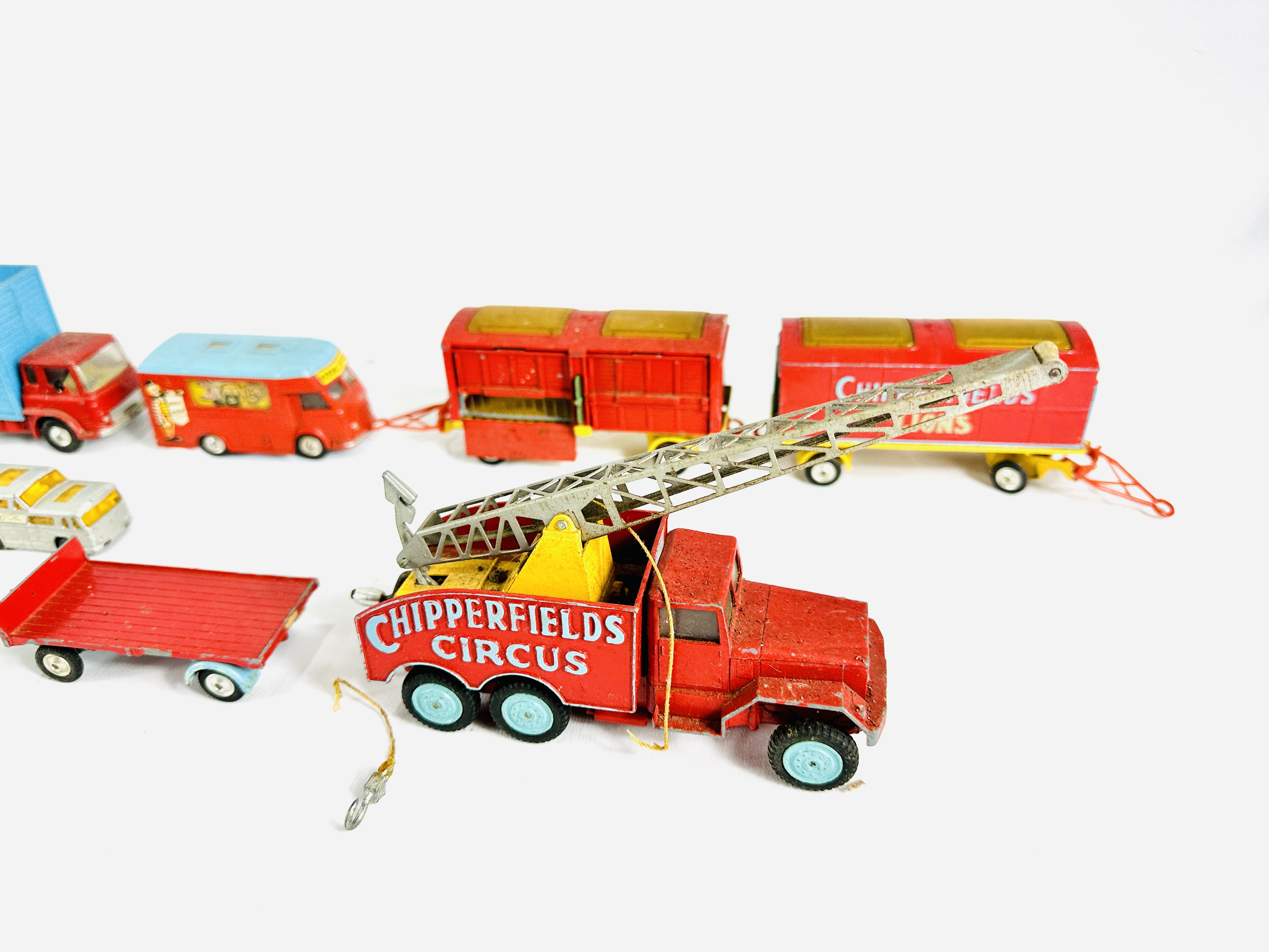 Quantity of Cargo diecast model vehicles to include Chipperfields circus - Image 4 of 4