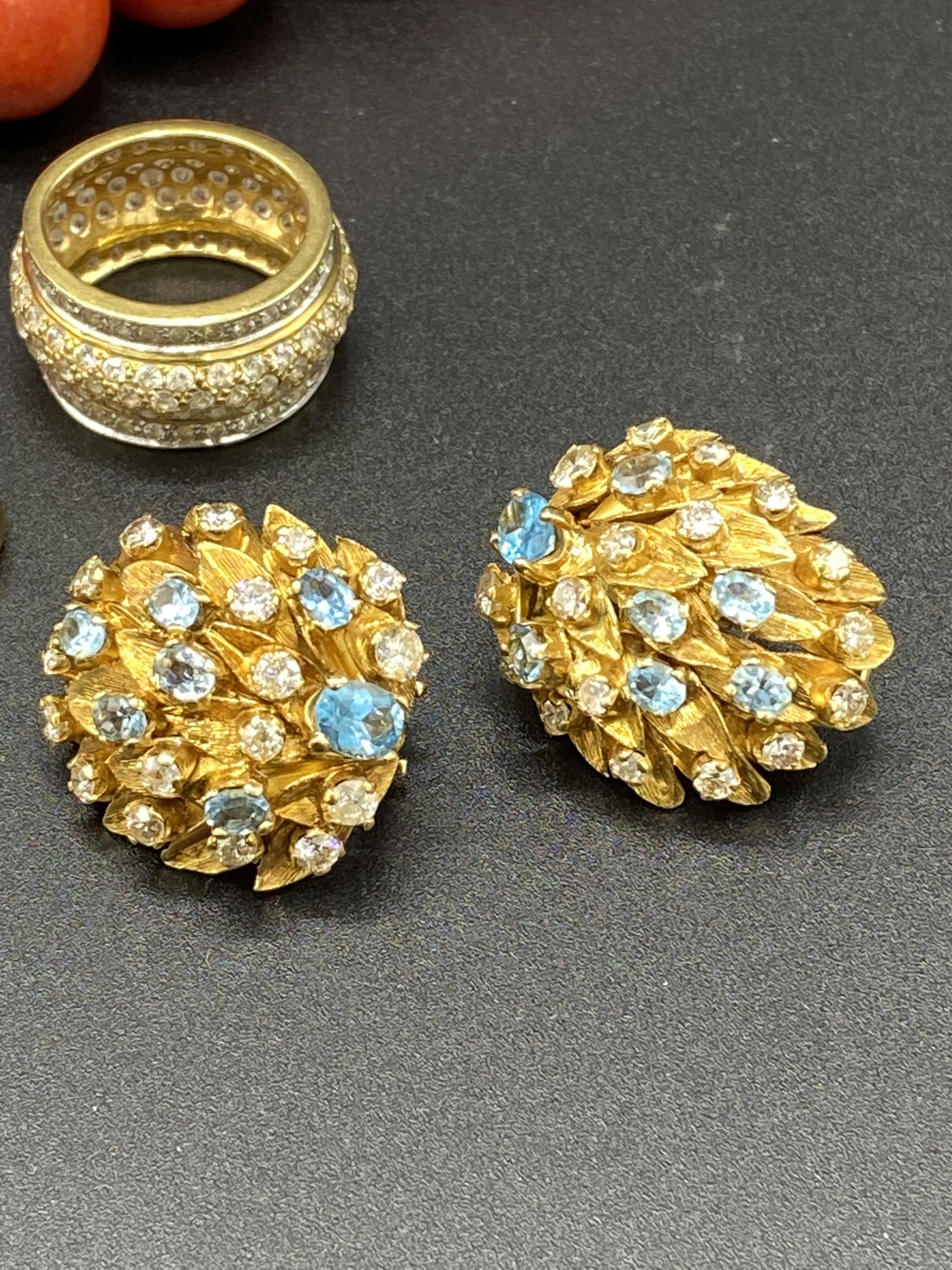 Pair of yellow metal earring set with diamonds and aquamarines, together with costume jewellery - Image 2 of 6