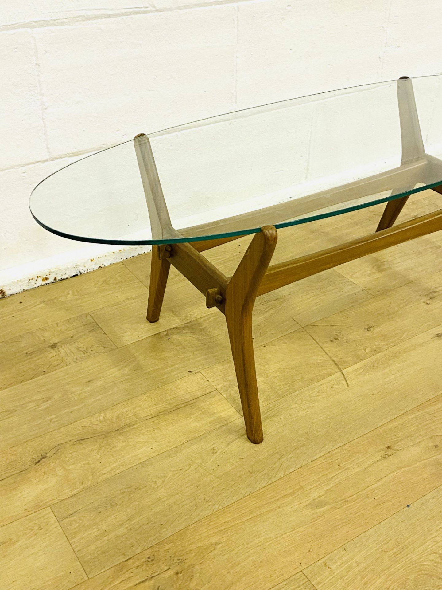 Oval teak glass top coffee table - Image 3 of 5