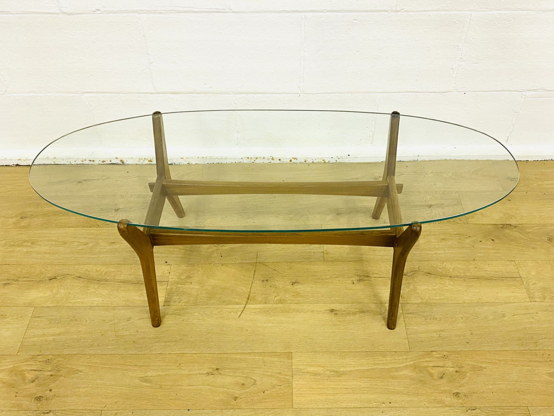 Oval teak glass top coffee table - Image 5 of 5