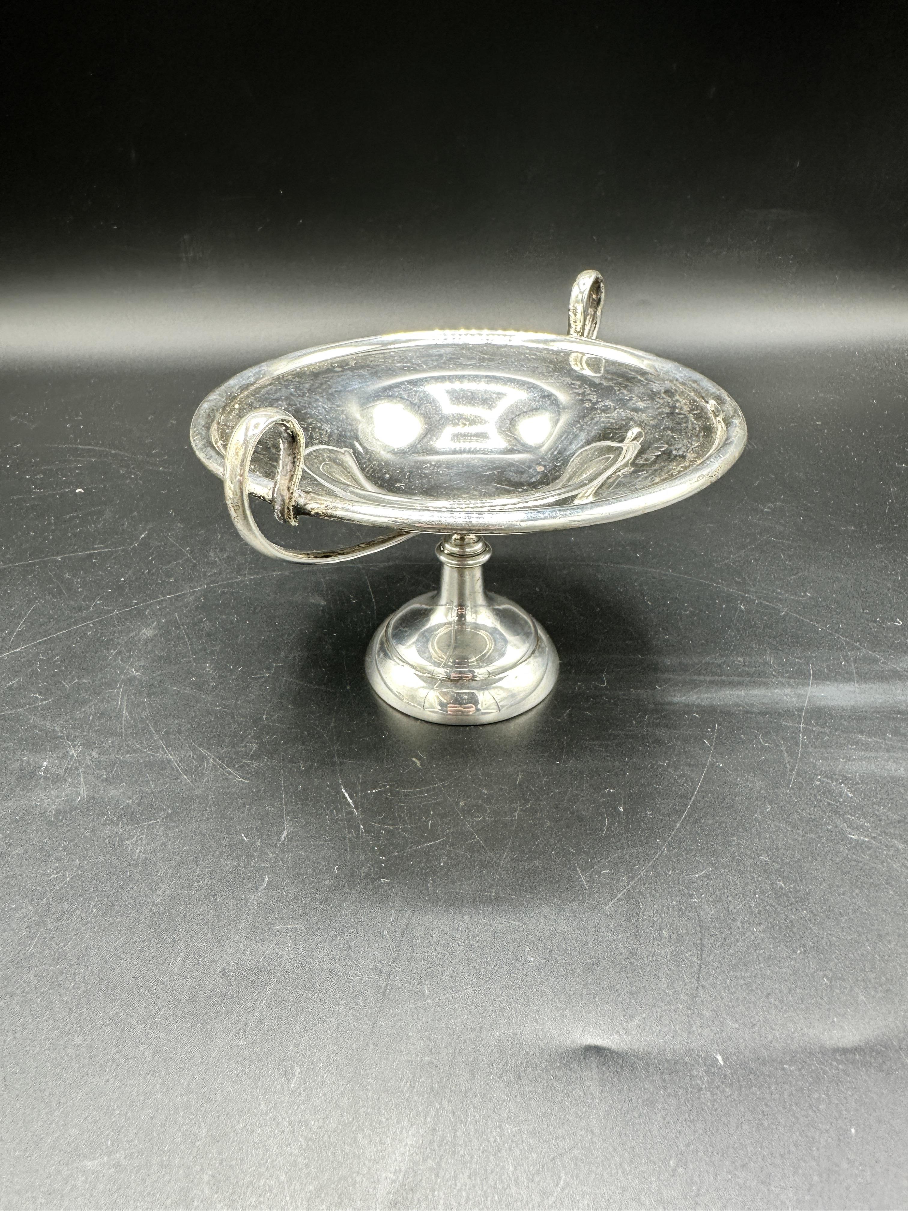 Silver pierced dish together with a silver tazza - Image 3 of 6